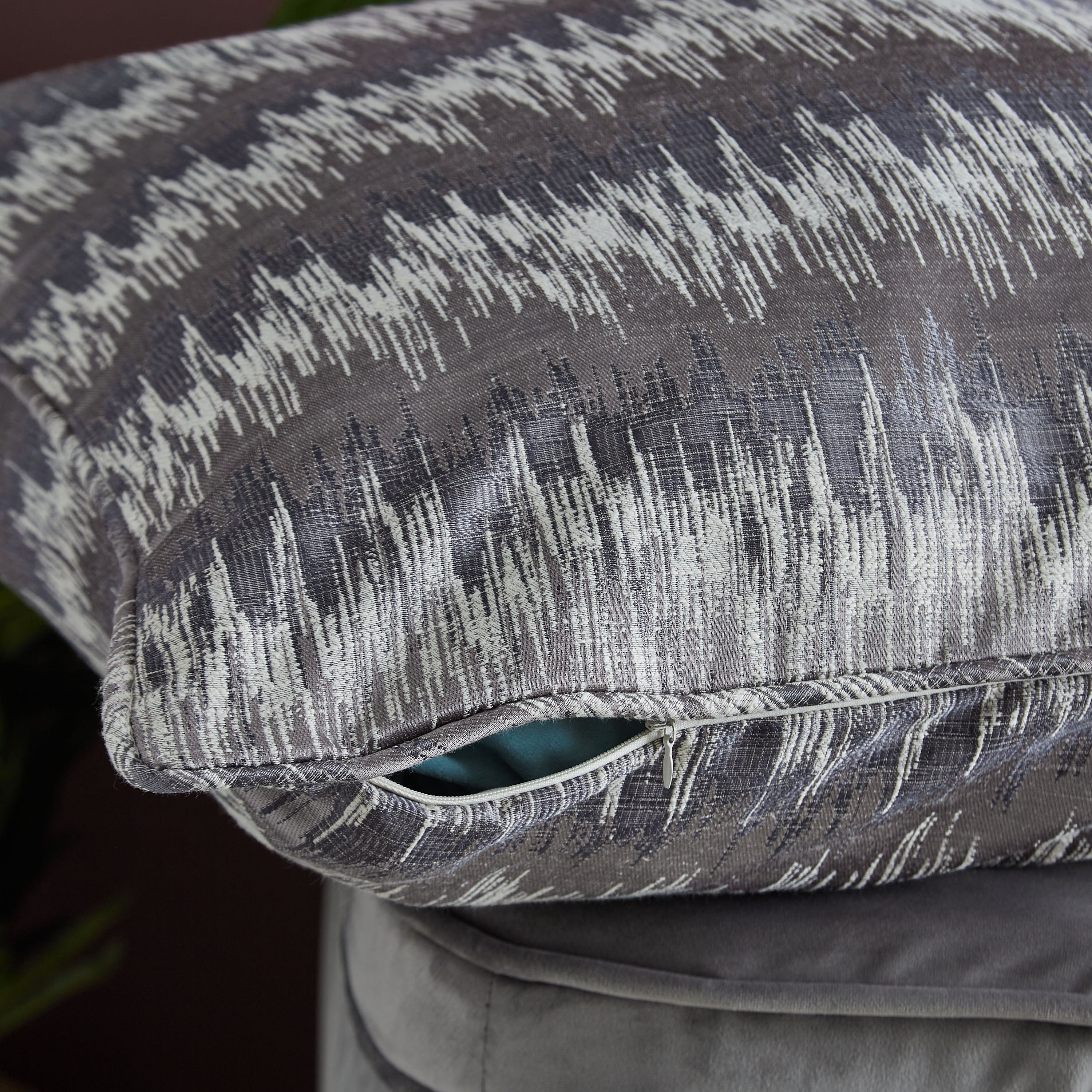 غطاء وسادة جاكار بارز الملمس من ريجنسي - 65x65 سم-hbxhomeware-cushionsandcovers-cushioncovers-image-3