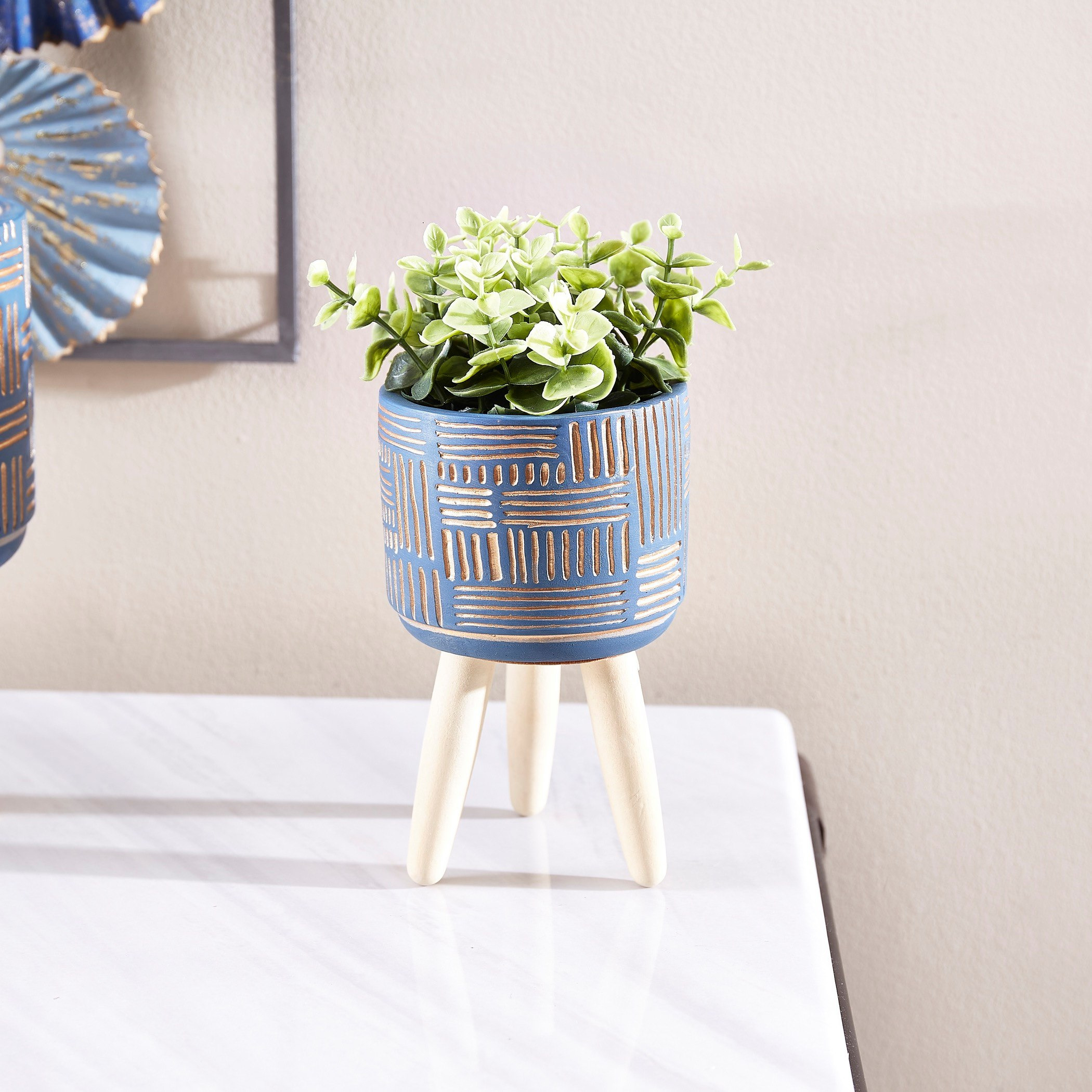 Sego Cement Garden Pot with Wooden Legs-hbxdecorandfurnishings-homeaccessories-artificialflowersandplants-image-5