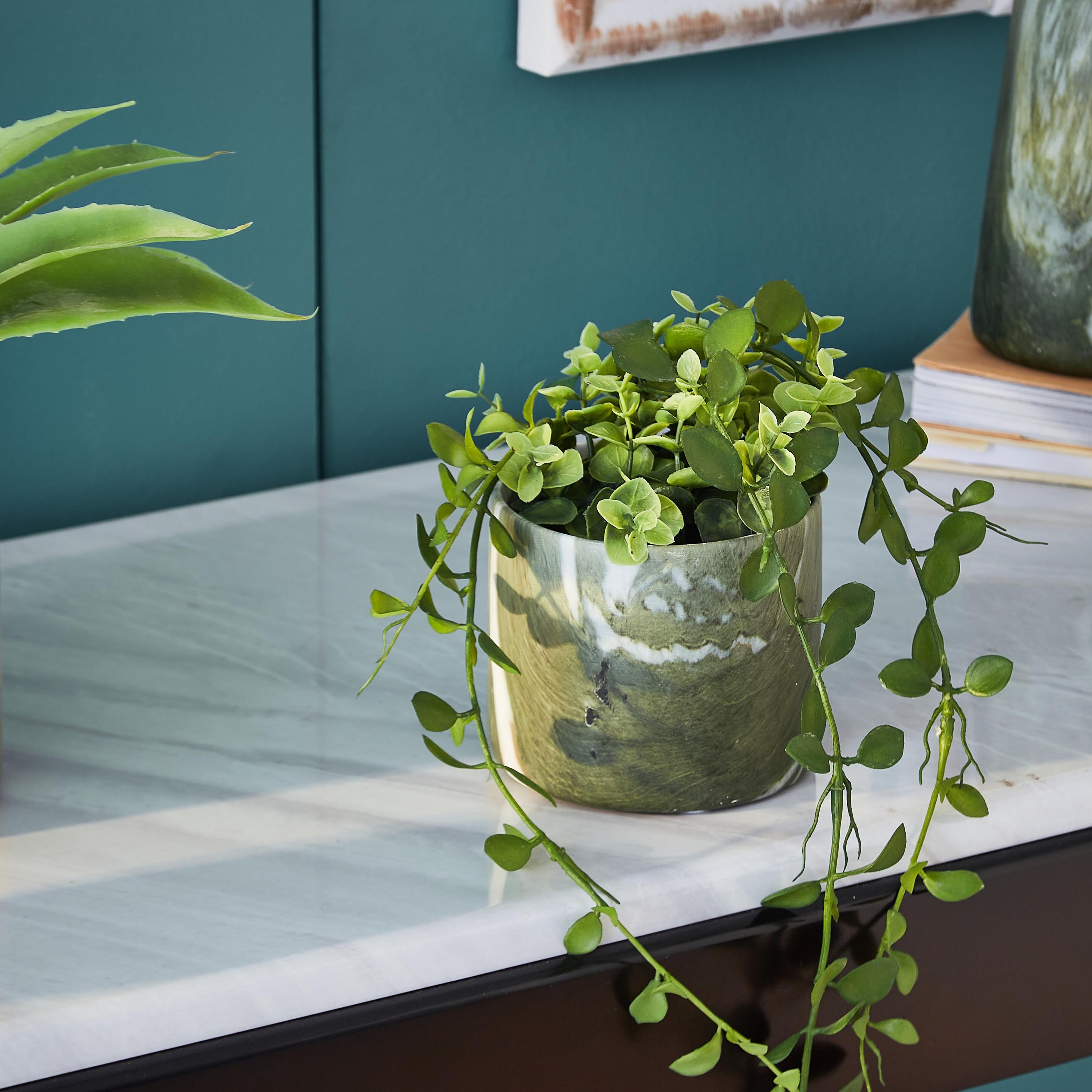 Elite Dolomite Garden Pot-hbxdecorandfurnishings-homeaccessories-artificialflowersandplants-image-1