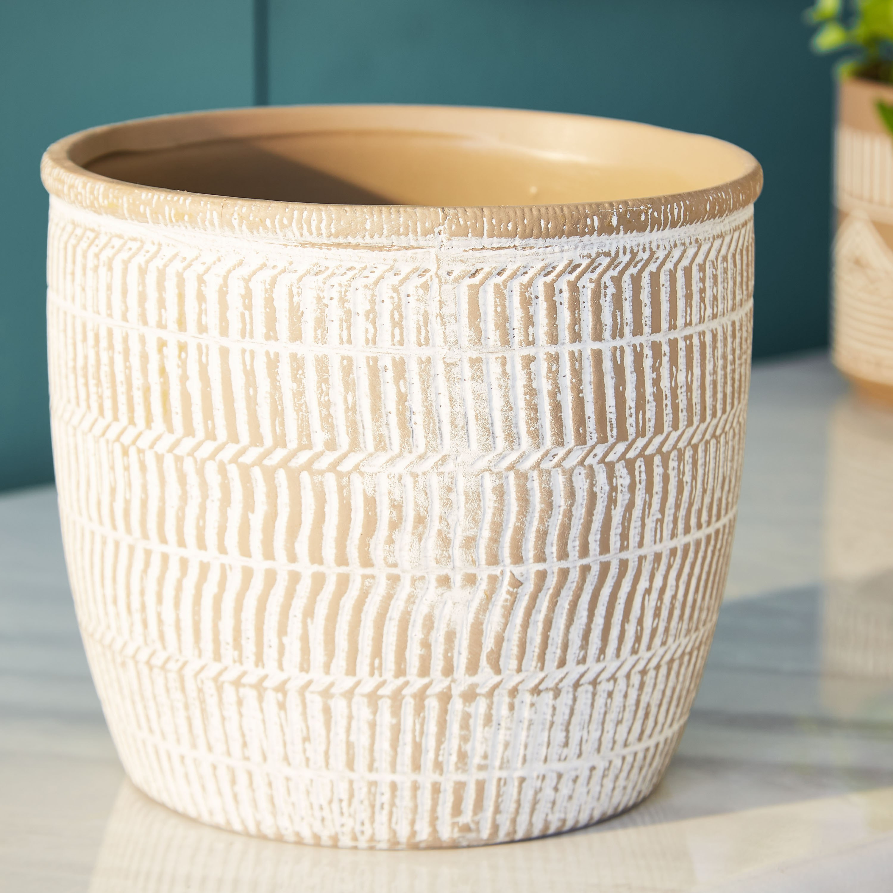إناء حديقة دولوميت من ميسون-hbxdecorandfurnishings-homeaccessories-artificialflowersandplants-image-3