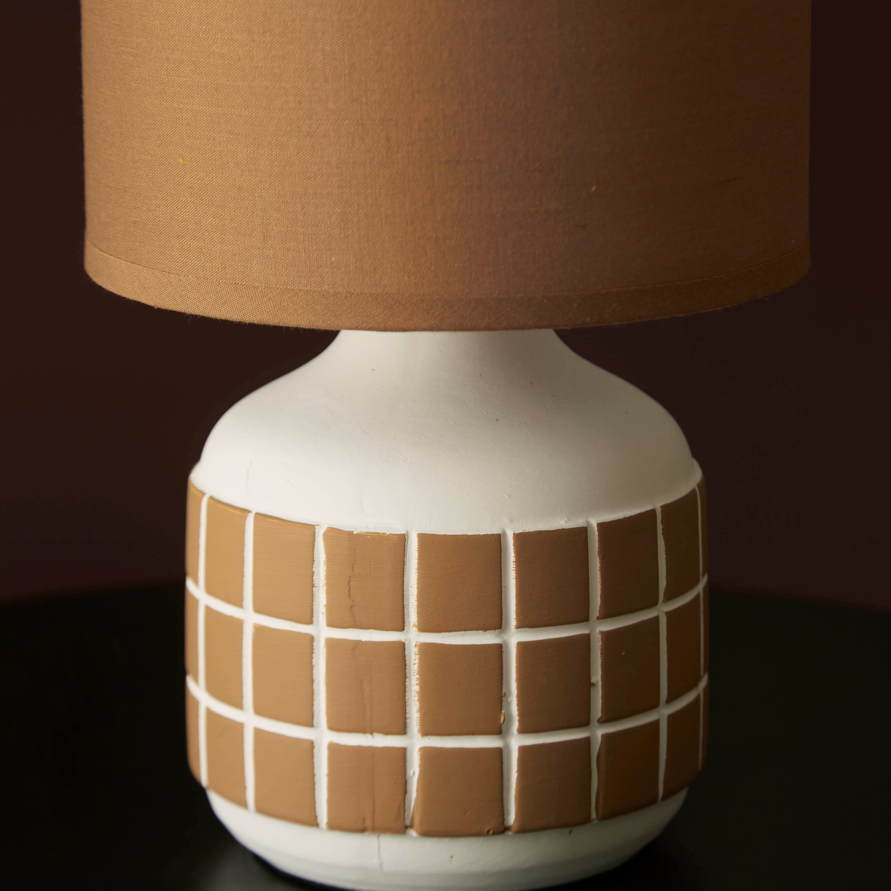 Gletan Ceramic Table Lamp - 30 cm-hbxlivingroom-lighting-tablelamps-image-3