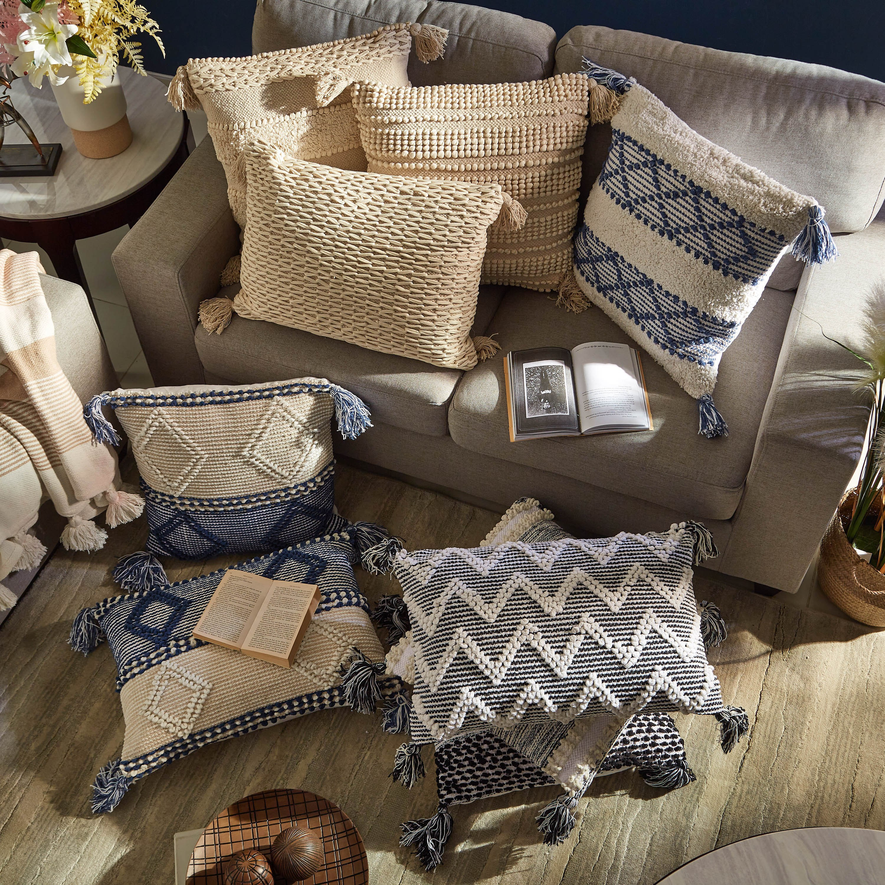 وسادة محشوة مصنوعة يدويًا من ساراي بالهيري - 50x50 سم-hbxlivingroom-furnishings-cushionsandcovers-filledcushions-image-5