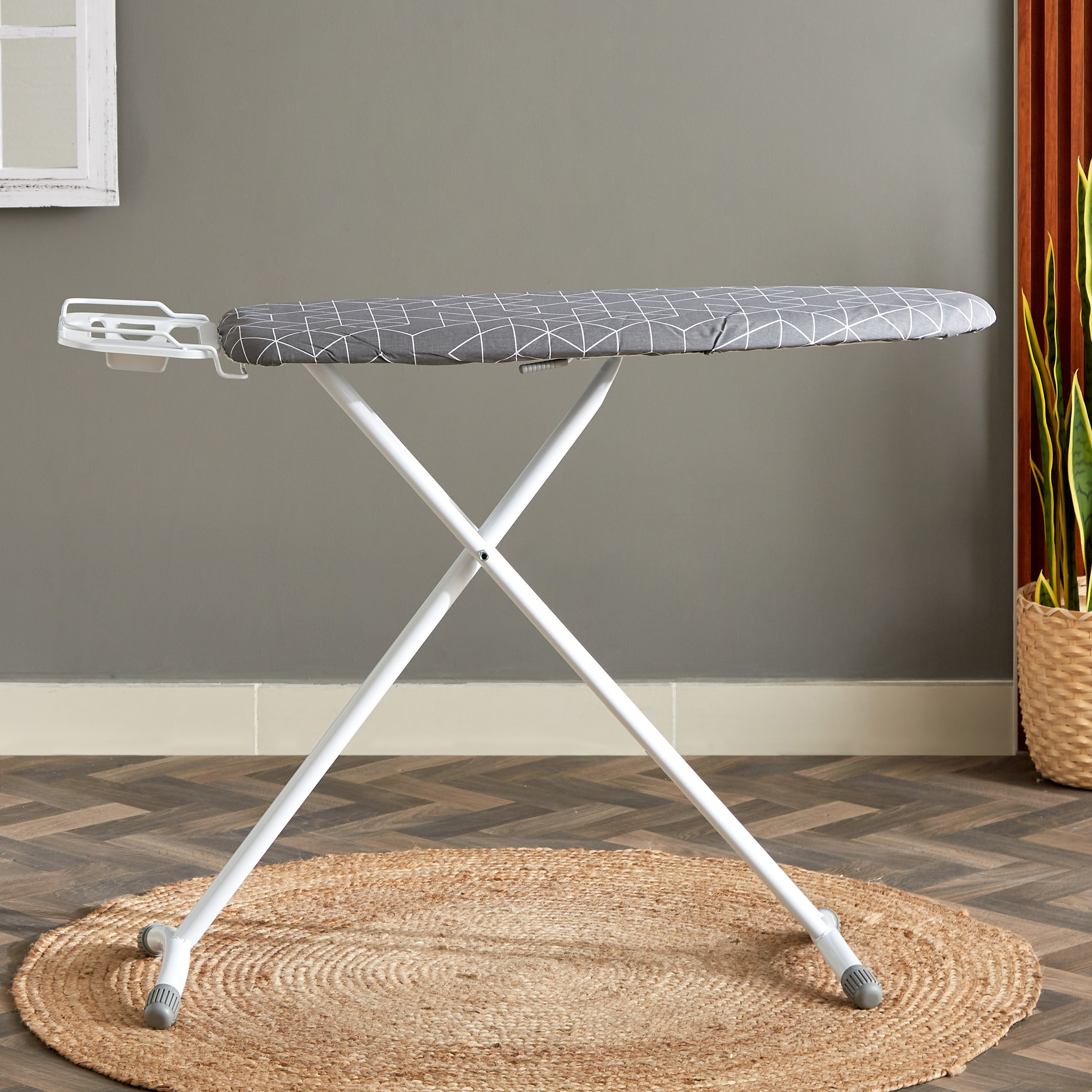 طاولة كي قابلة للطي من لوك اند لوك - 33x80x91 سم-hbxbedroom-bedroomaccessories-bedroomstorage-image-2