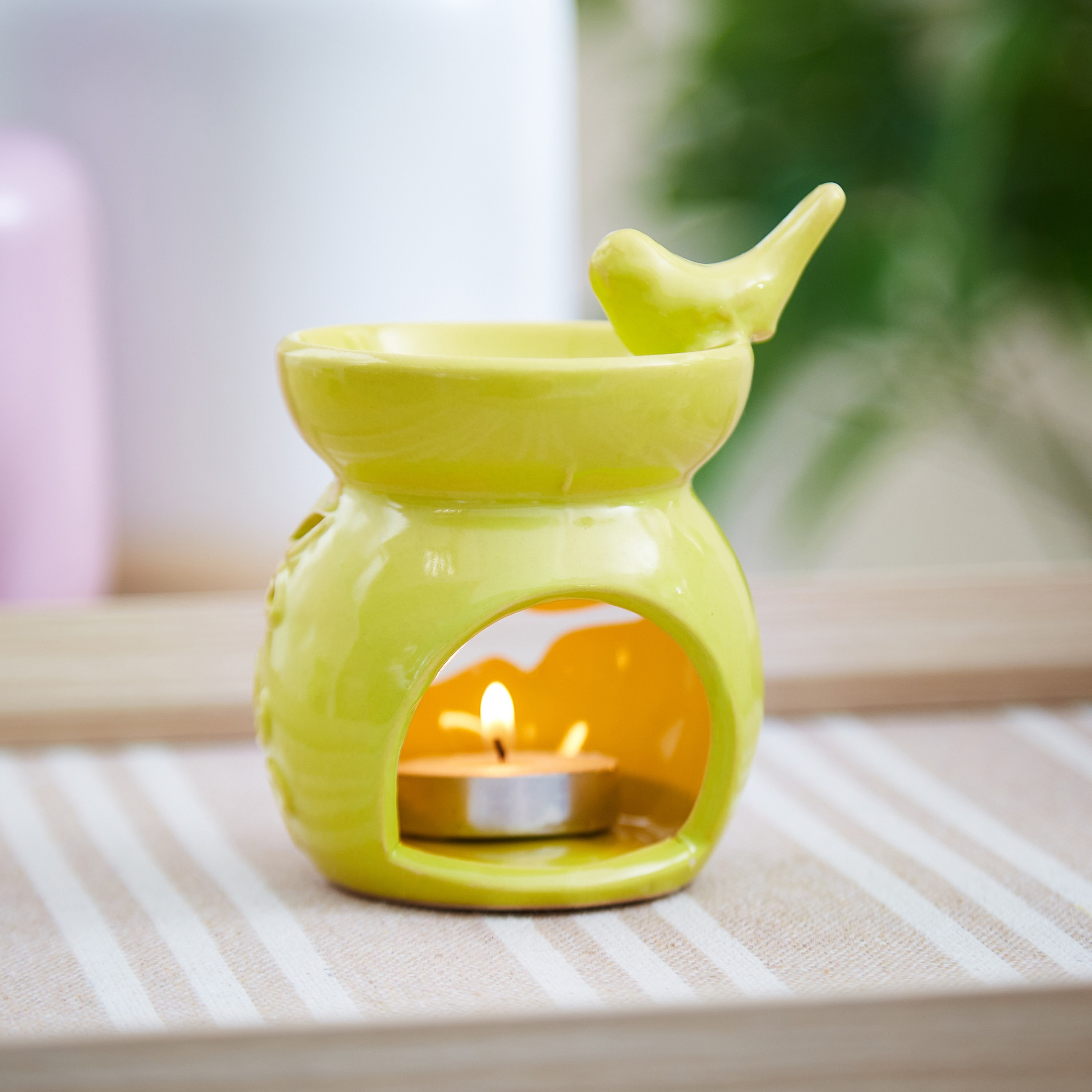 Callie Bird Oil Burner - 8x7.5x11 cm-hbxbedroom-homefragrance-oilburners-image-1