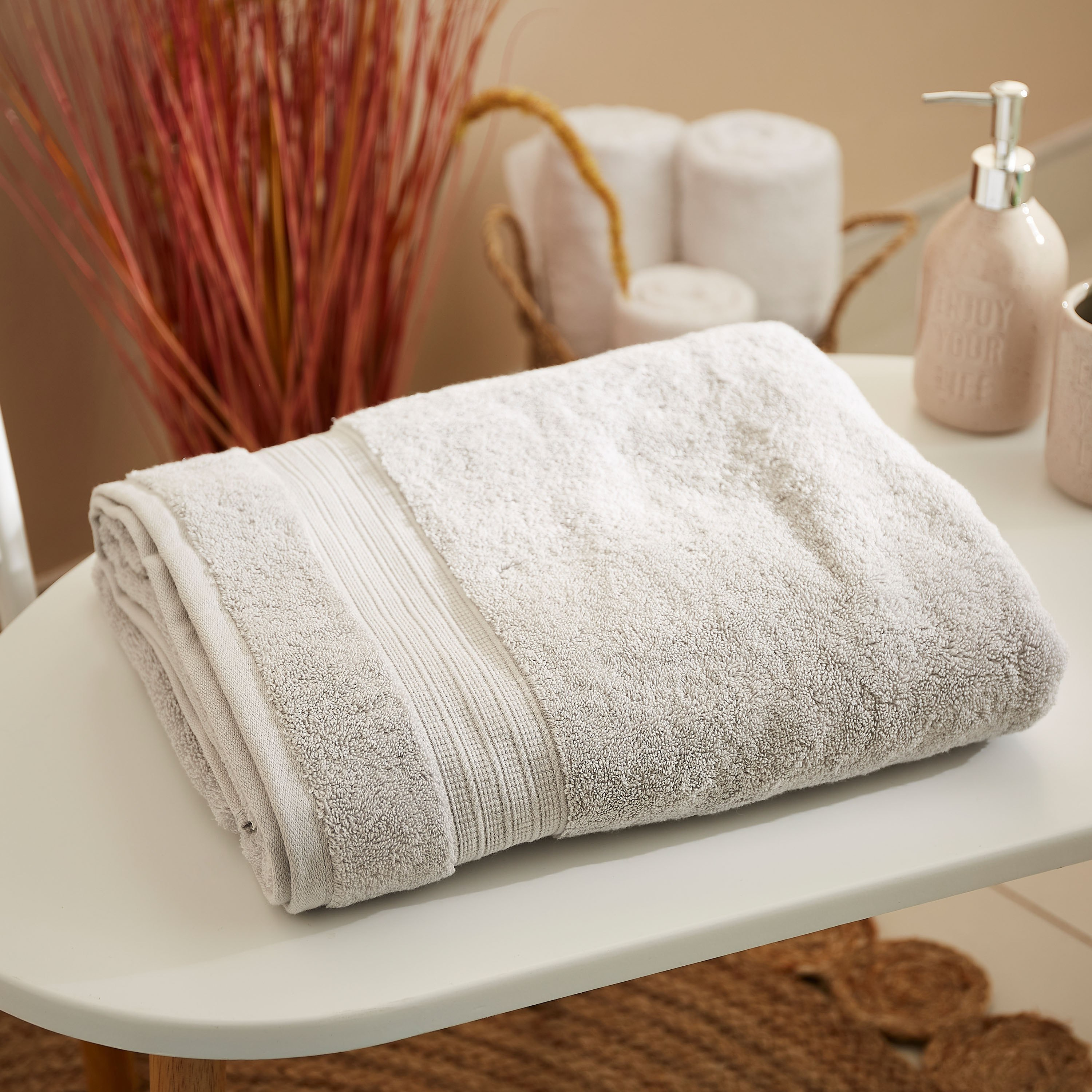 منشفة حمام من إير ريتش - 150x90 سم-hbxbathroom-bathroomtextiles-image-2