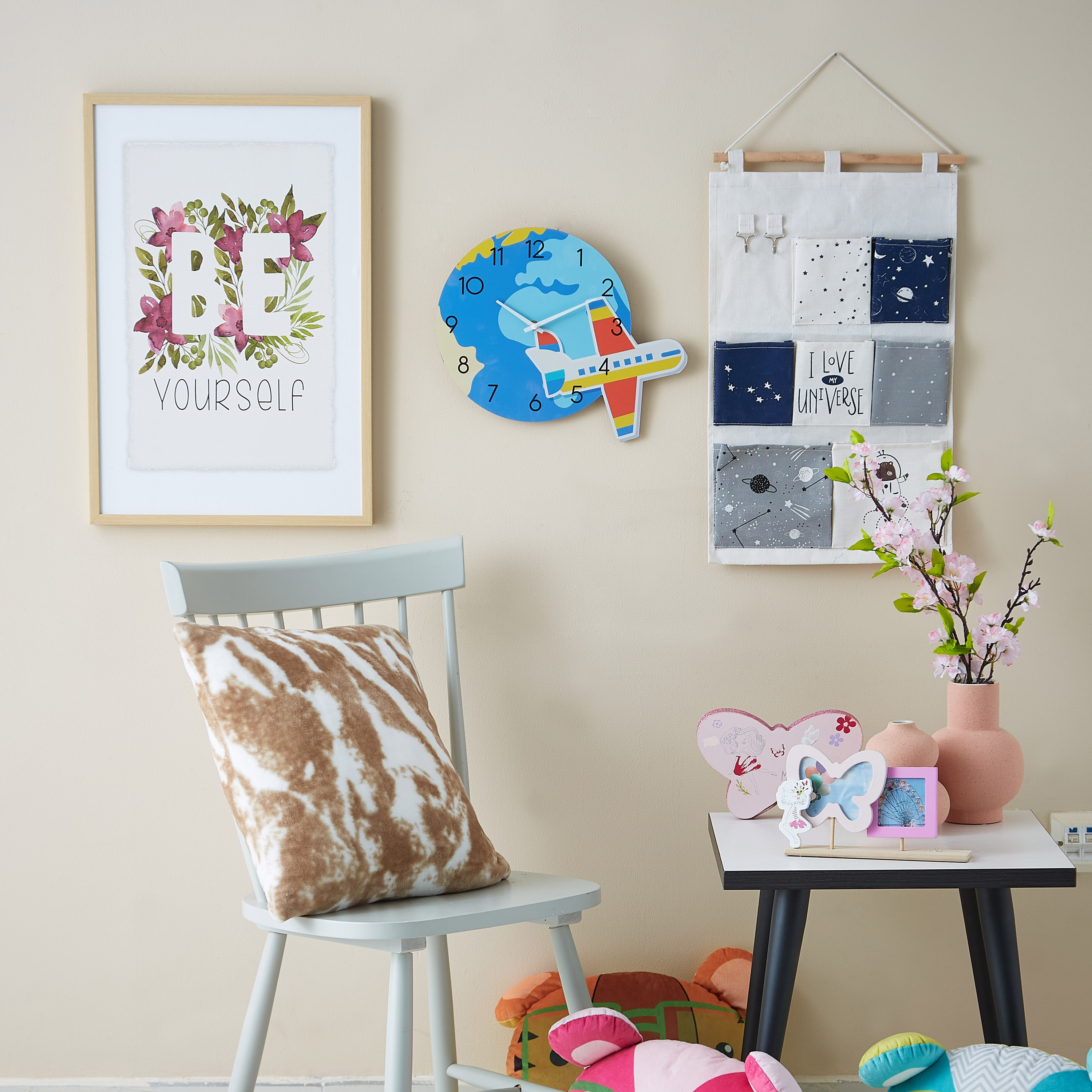 Globe Shaped Wall Clock-hbxhomeware-hbxkidsandyouth-image-4
