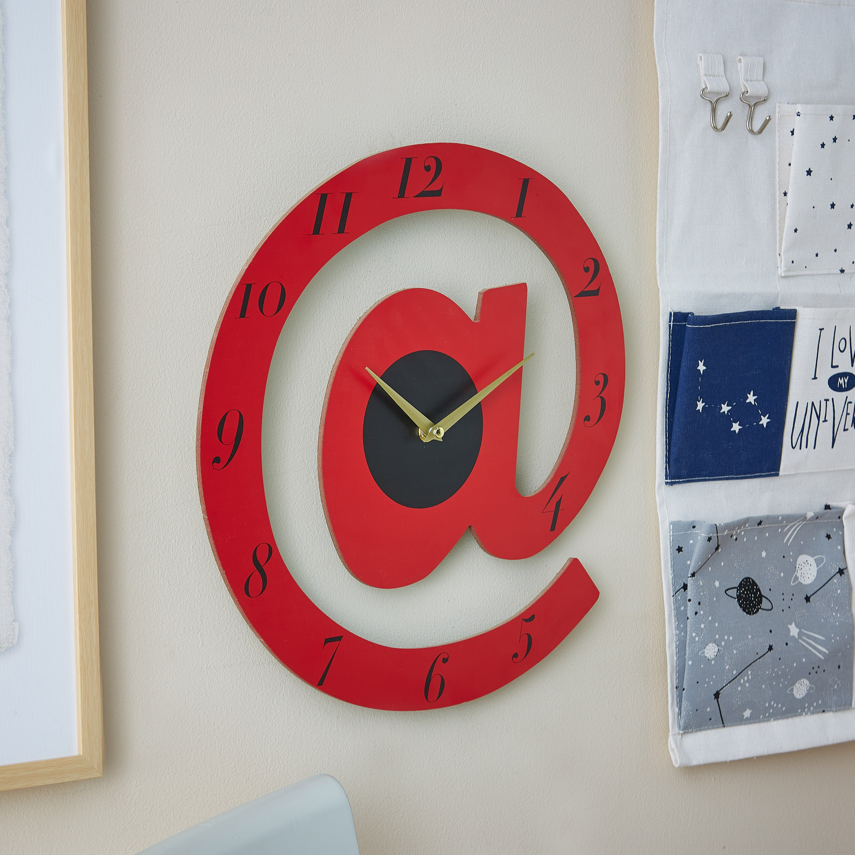 ساعة حائط إم دي أف من إيبوتش-hbxhomeware-hbxkidsandyouth-image-1