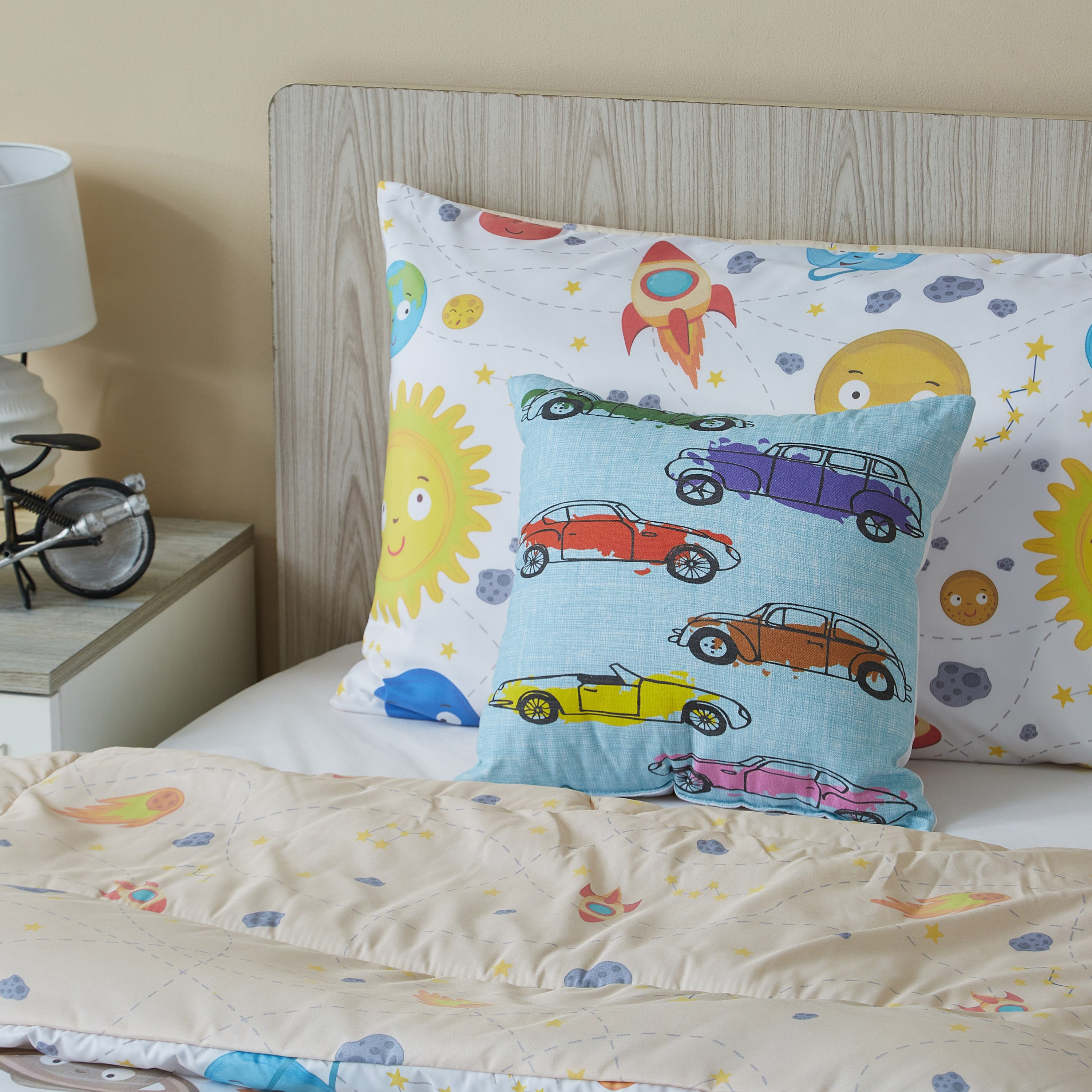 وسادة بطبعات وسائل نقل رقميّة من موديش - 40x40 سم-hbxhomeware-hbxkidsandyouth-image-3