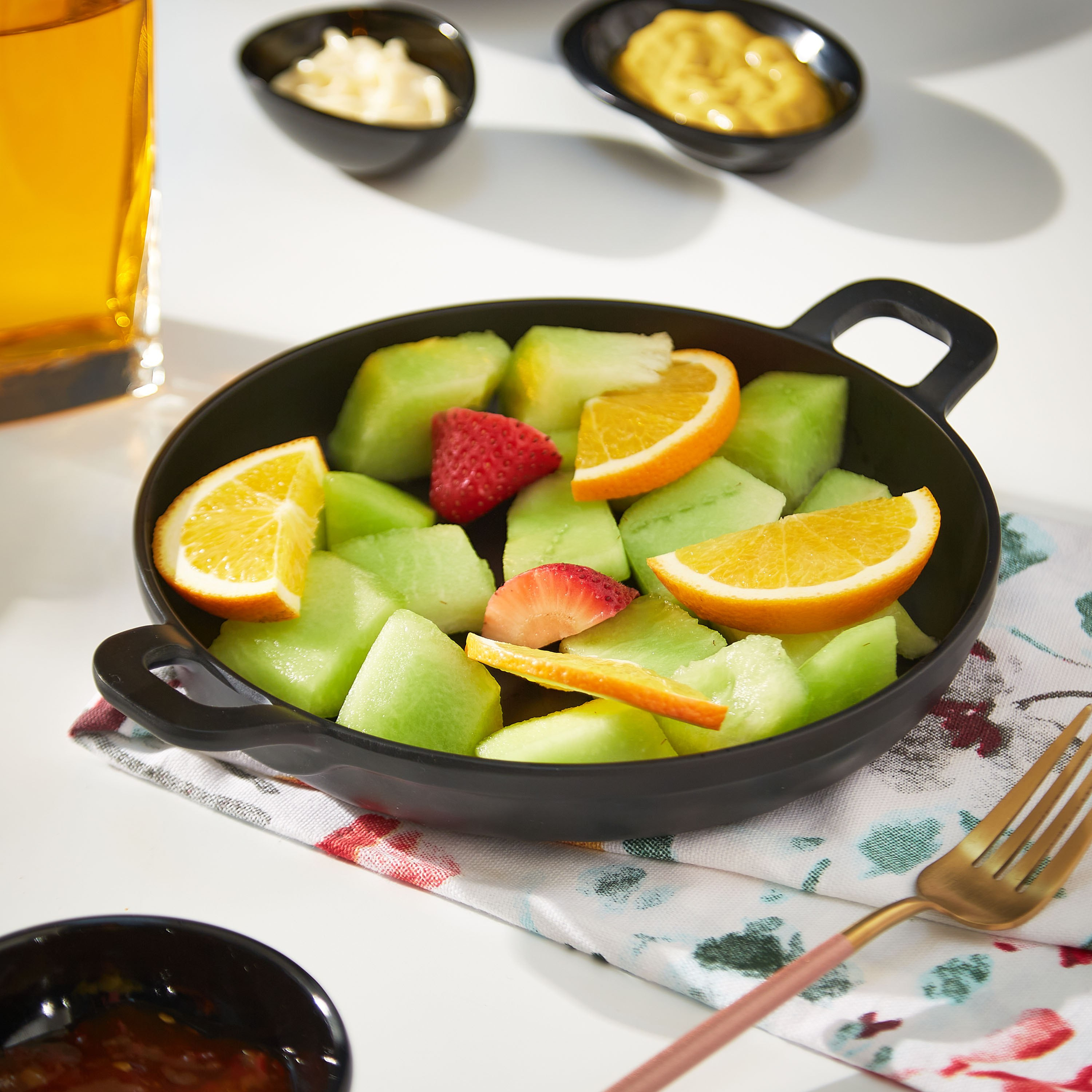 Classic Servo Round Serving Platter - 19 cm