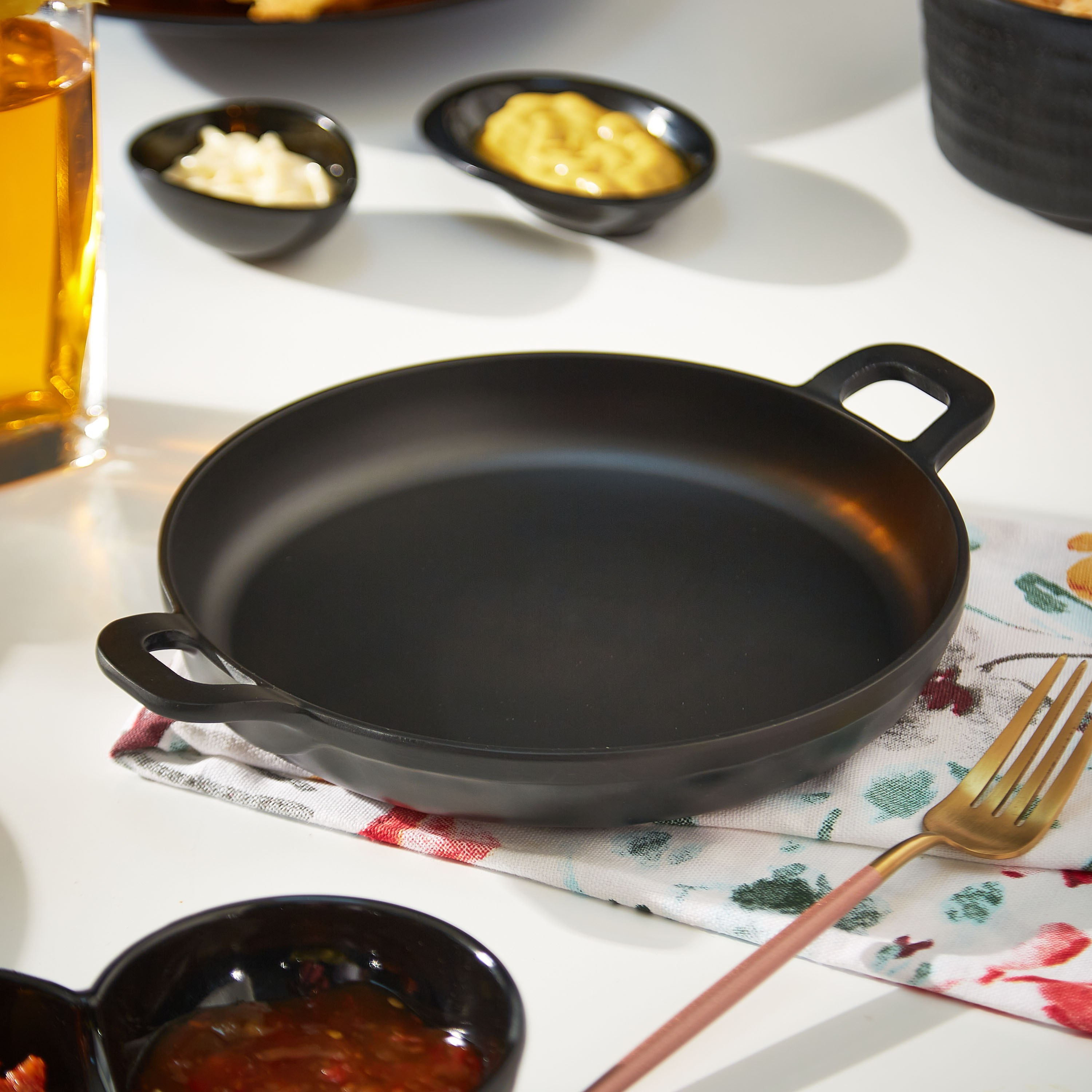 صحن تقديم مستدير من كلاسيك سيرفو - 19 سم-hbxhomeware-hbxkitchen-image-2