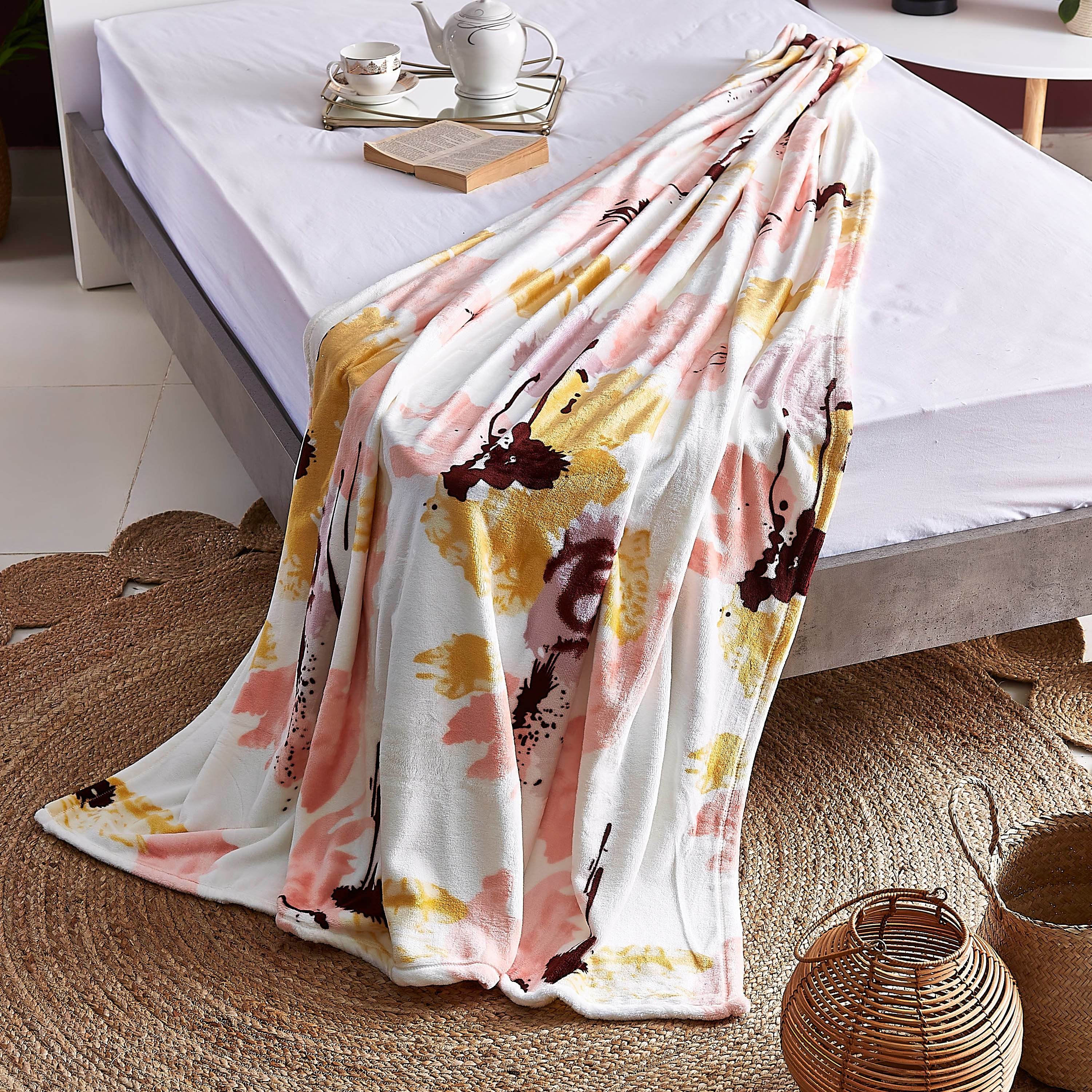 بطّانية توين فلانيل مايكروفايبر بطبعات من جويس - 150x200  سم-hbxhomeware-hbxbedroom-image-2