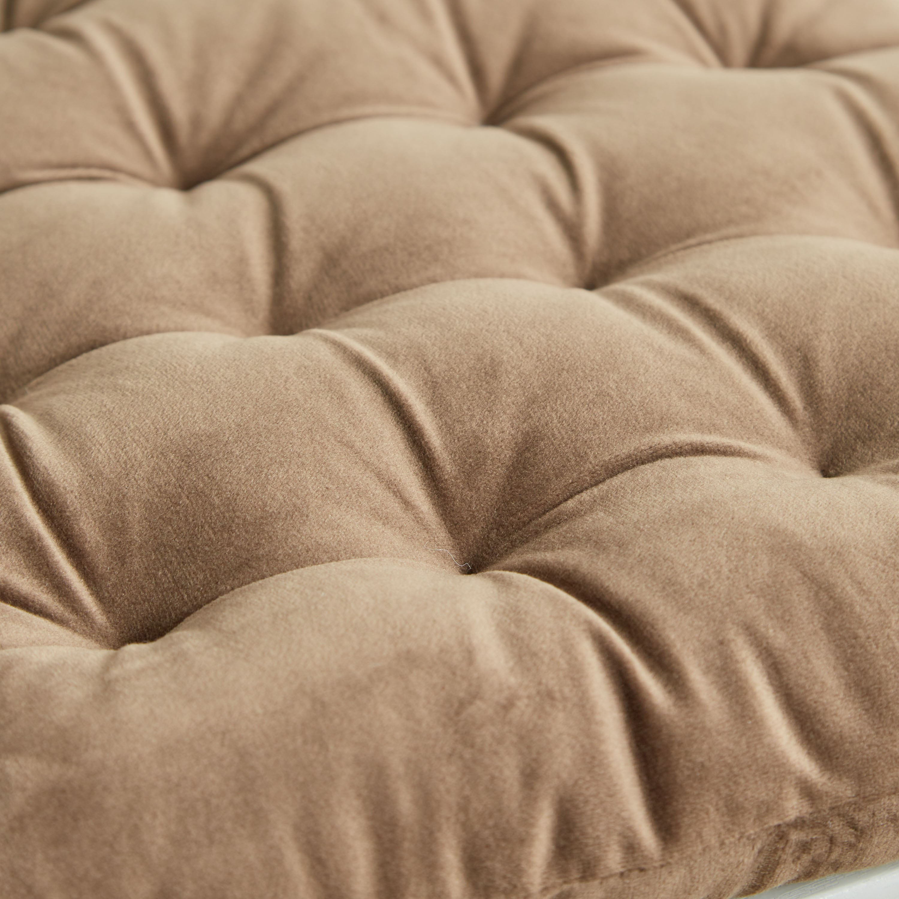 وسادة كرسي مخملية من دوف - 40x40 سم-hbxhomeware-hbxdecorandfurnishings-image-2