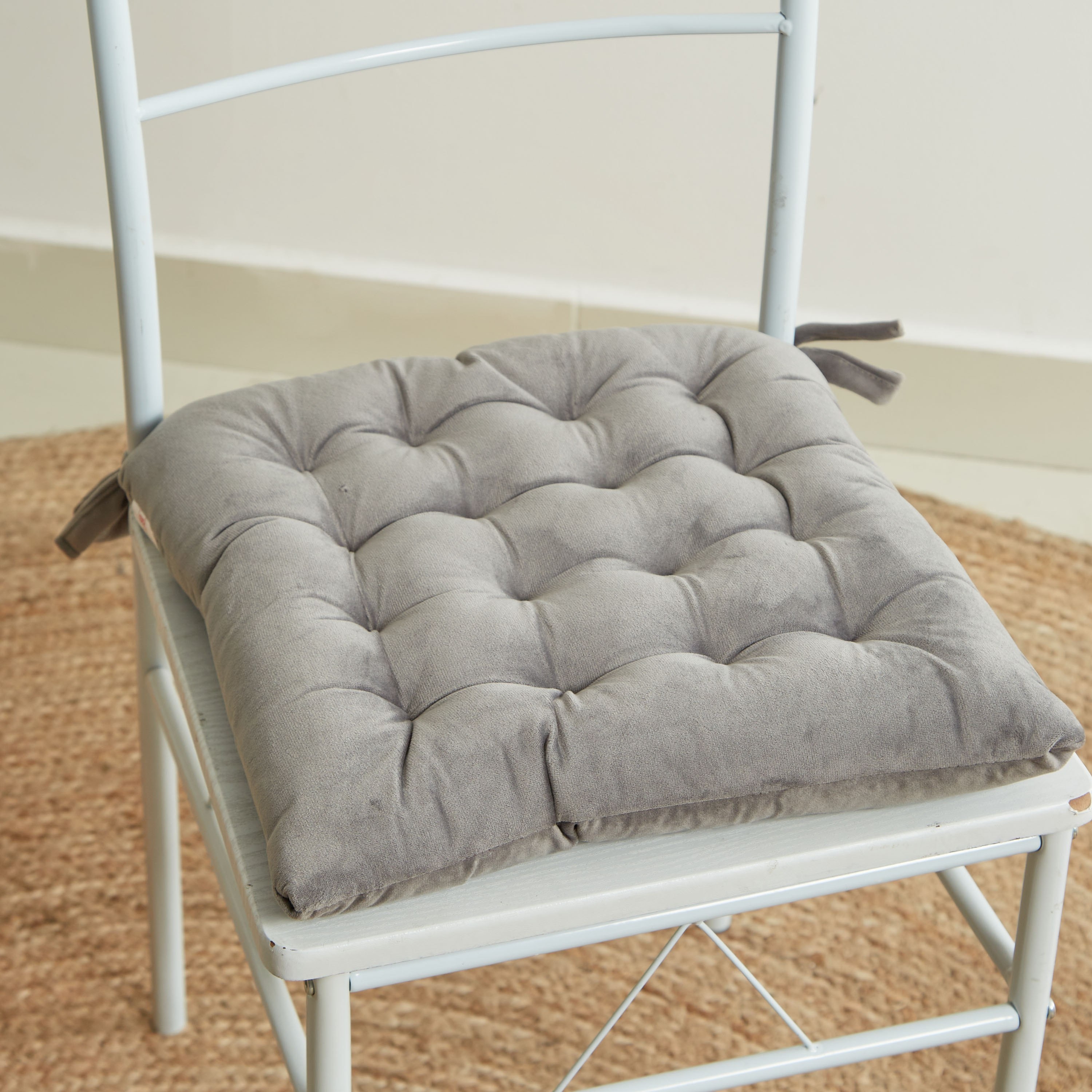 Dove Velvet Chair Pad- 40x40 cm-PROMO_HB_AE_B1G1_250925-image-1