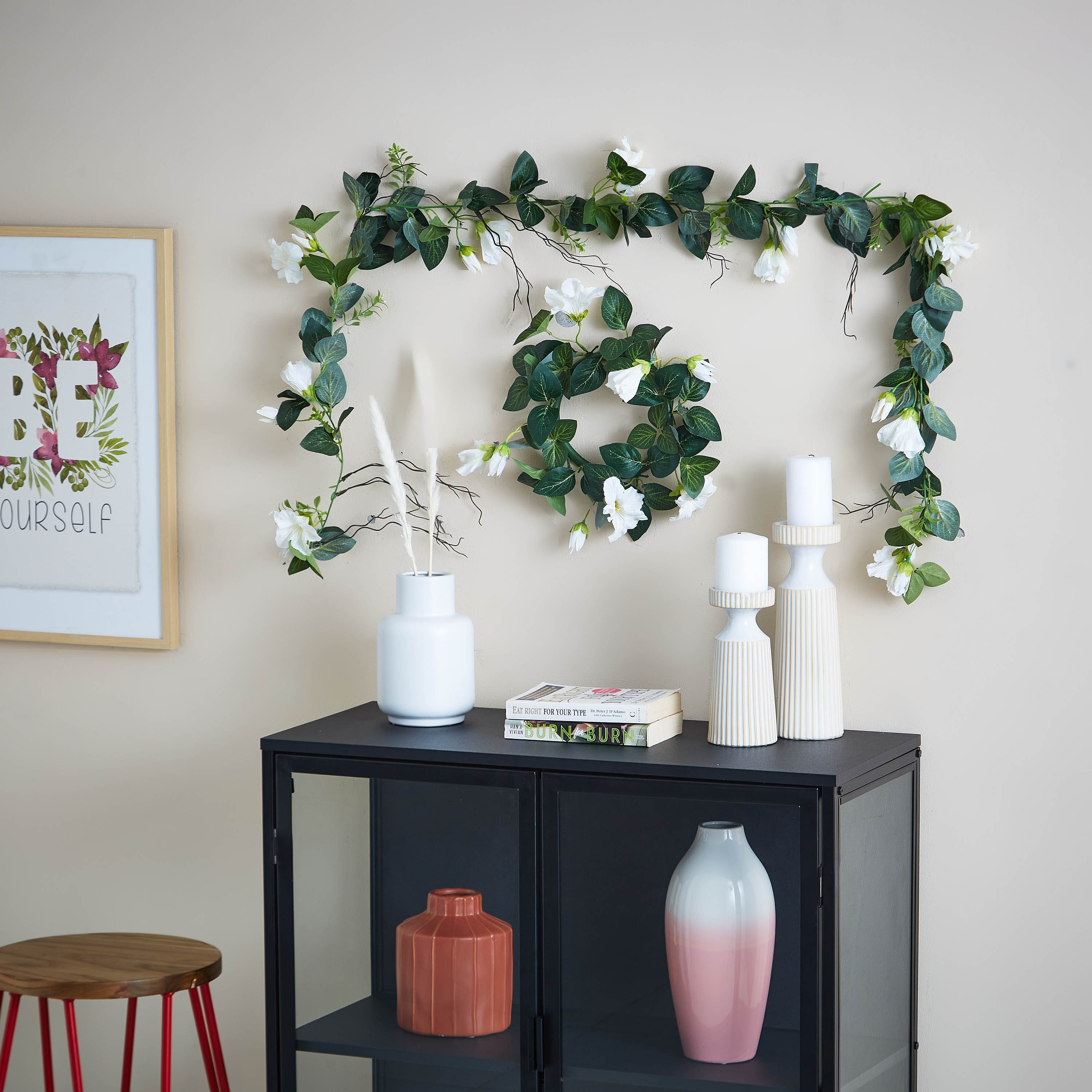 إكليل زهور من إيدينك - 33 سم-hbxdecorandfurnishings-homeaccessories-artificialflowersandplants-image-3