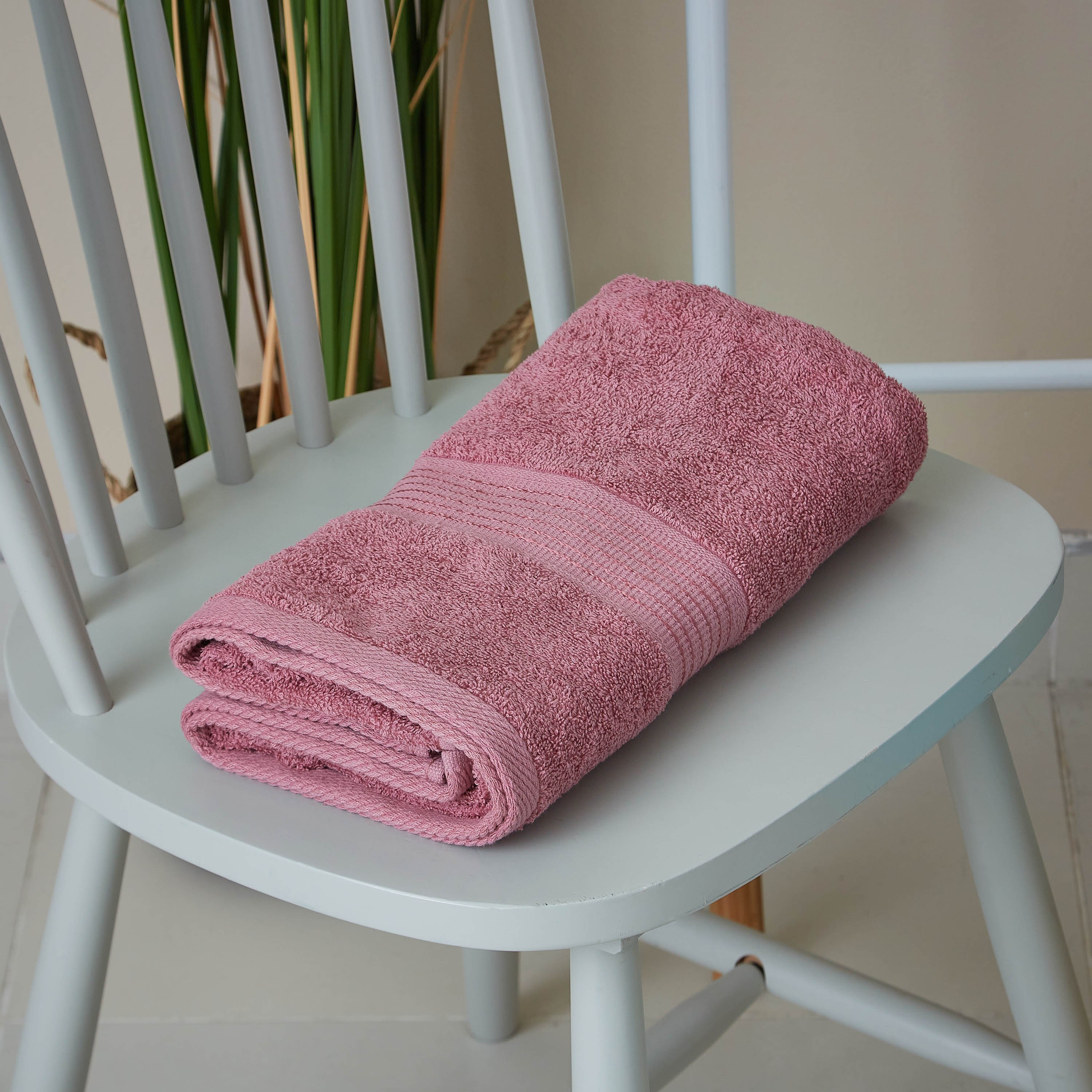 منشفة حمام من إيسنشيال - 70×140 سم-hbxbathroom-bathroomtextiles-image-1
