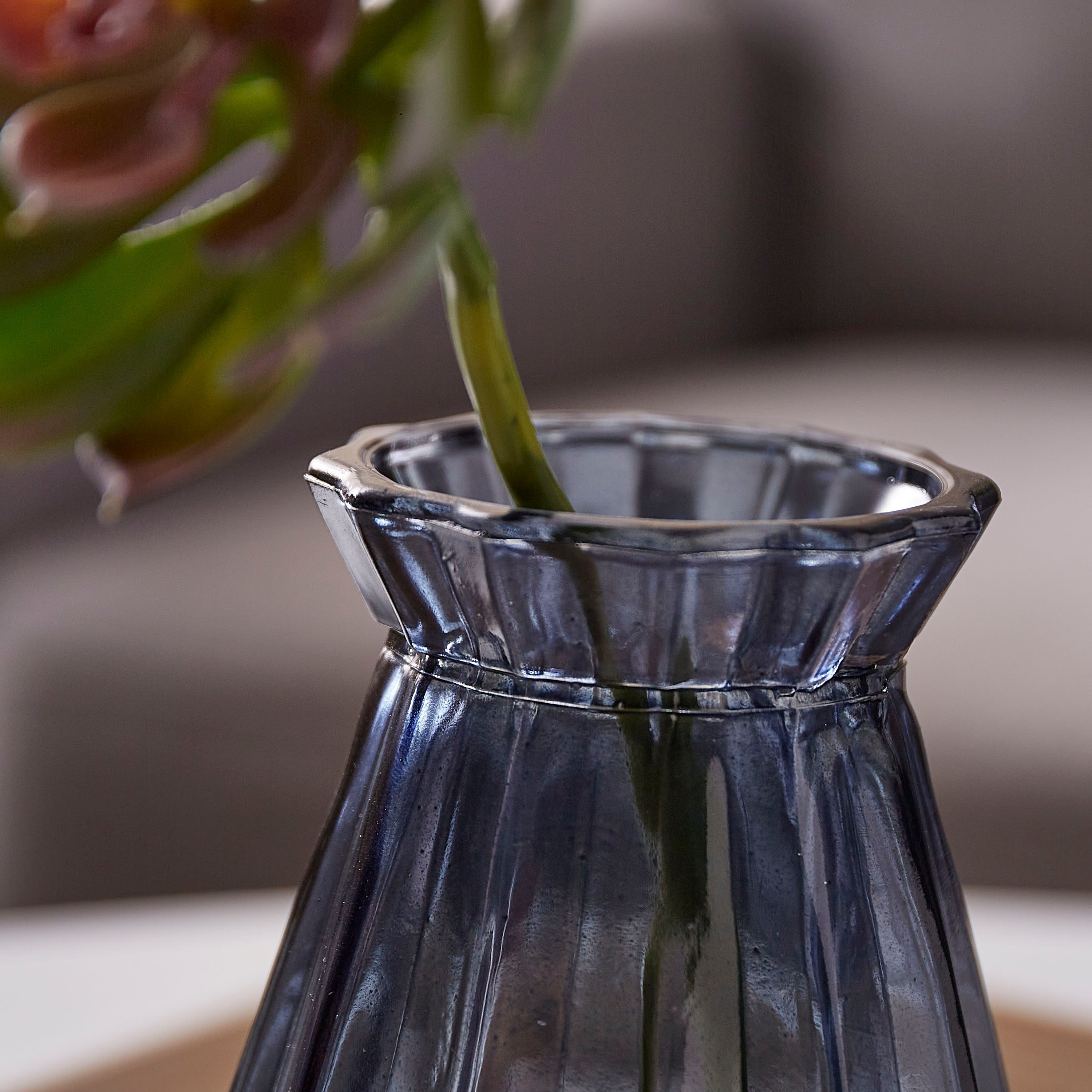 مزهريّة زجاجيّة من كلايد - 13x19 سم-hbxbedroom-decorandaccessories-vases-image-3