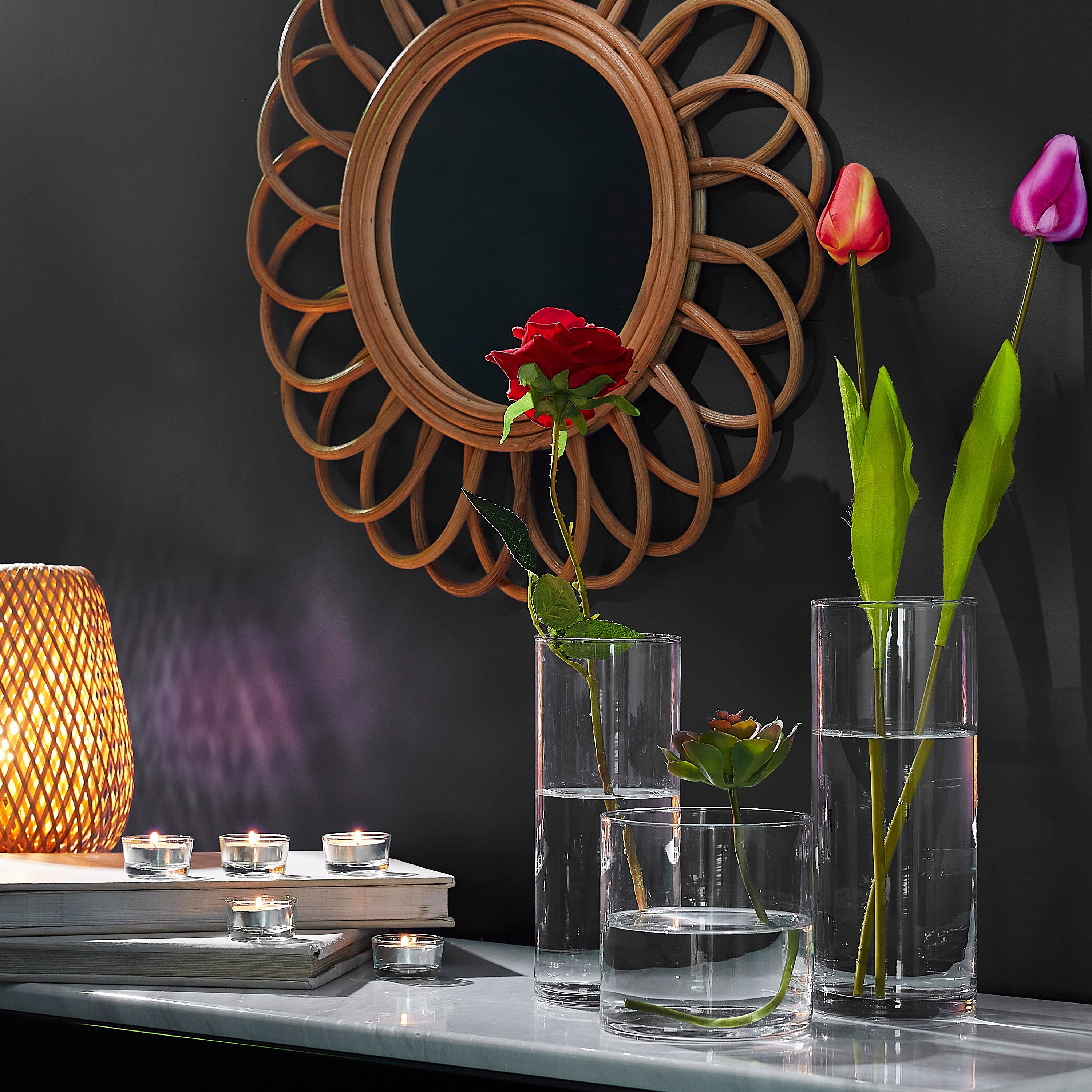 مزهرية زجاجية بتصميم أسطواني من أتلانتا - طقم من 3 قطع-hbxbedroom-decorandaccessories-vases-image-4