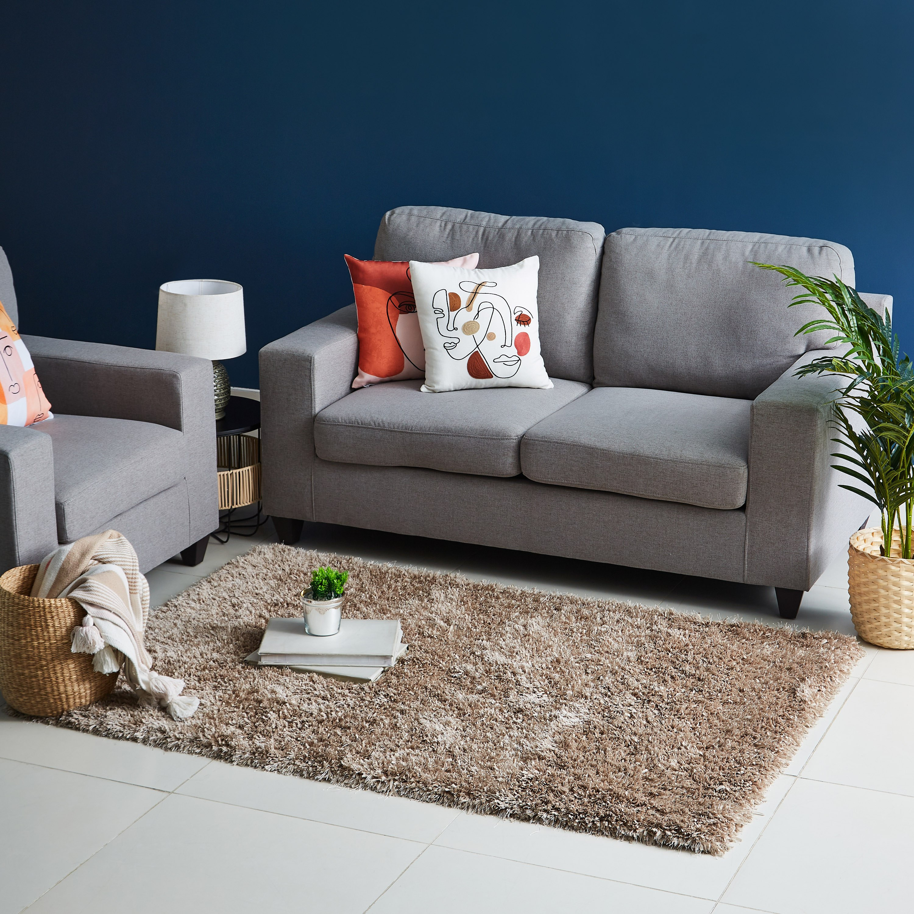 سجادة كثيفة بوليستر من أفون - 120x170 سم-hbxdecorandfurnishings-floorcoverings-rugs-image-1