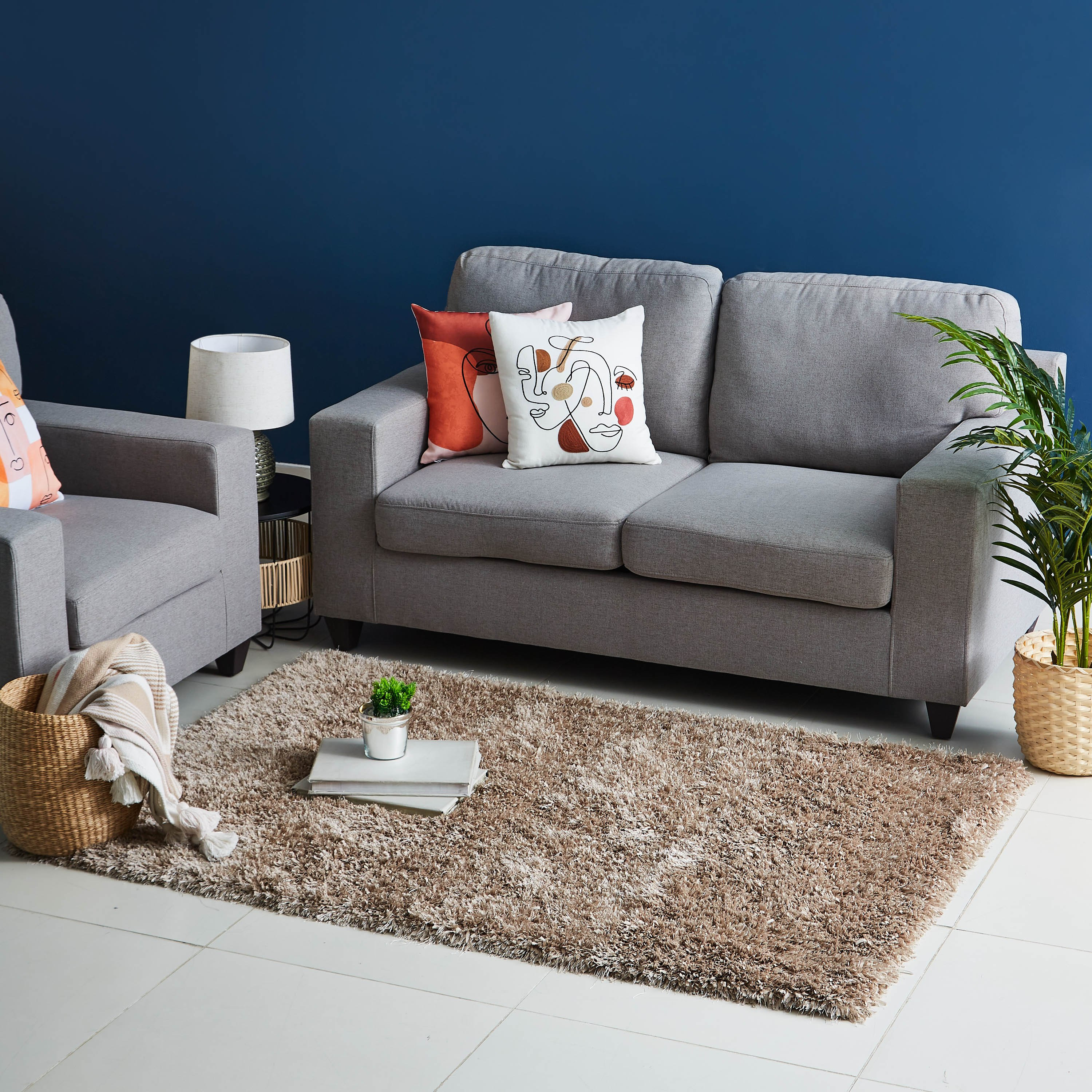 Avon Polyester Tape Shaggy Rug - 160x230 cm-hbxdecorandfurnishings-floorcoverings-rugs-image-1