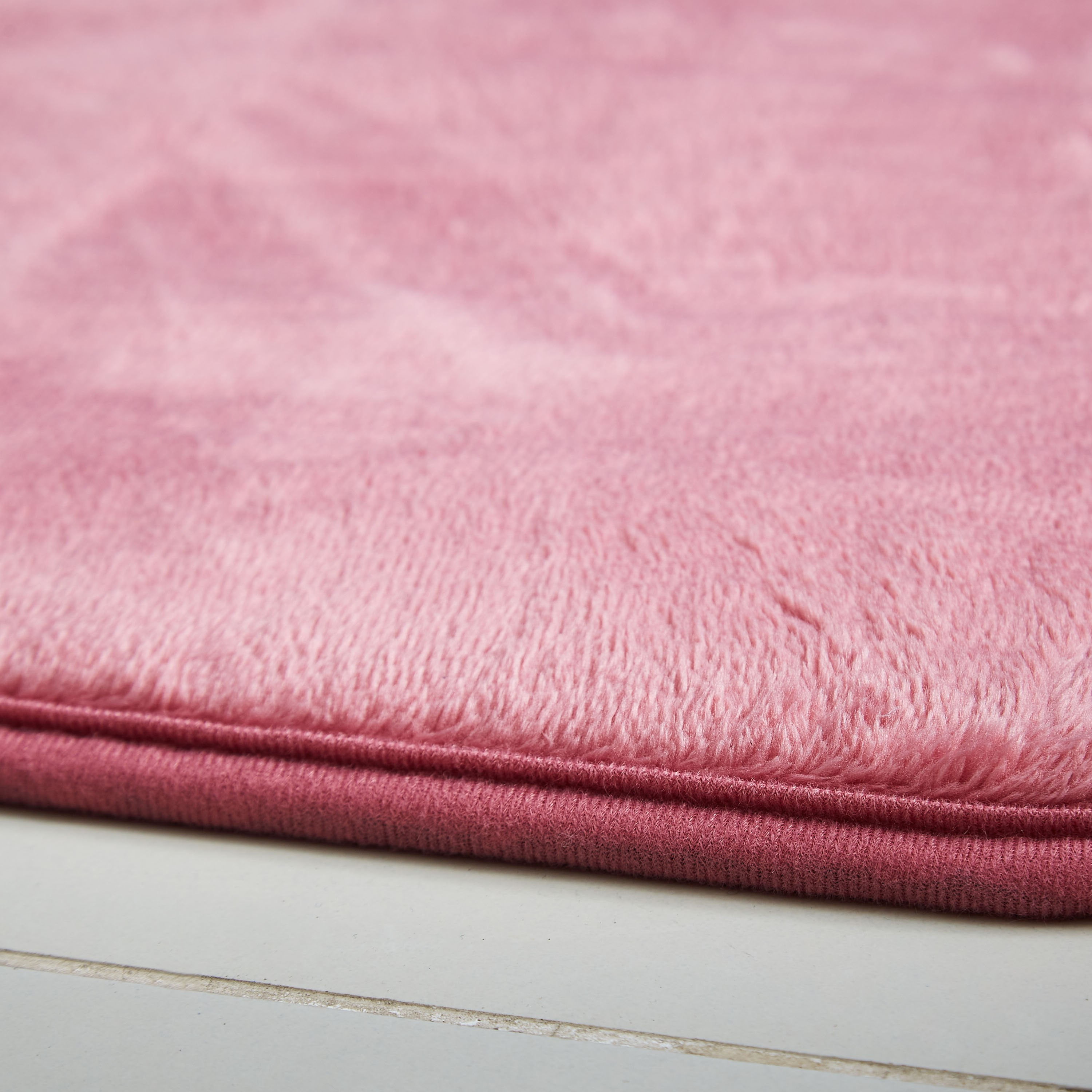 سجادة مخملية ناعمة سوبر سوفت - 60x180 سم-hbxdecorandfurnishings-floorcoverings-rugs-image-3