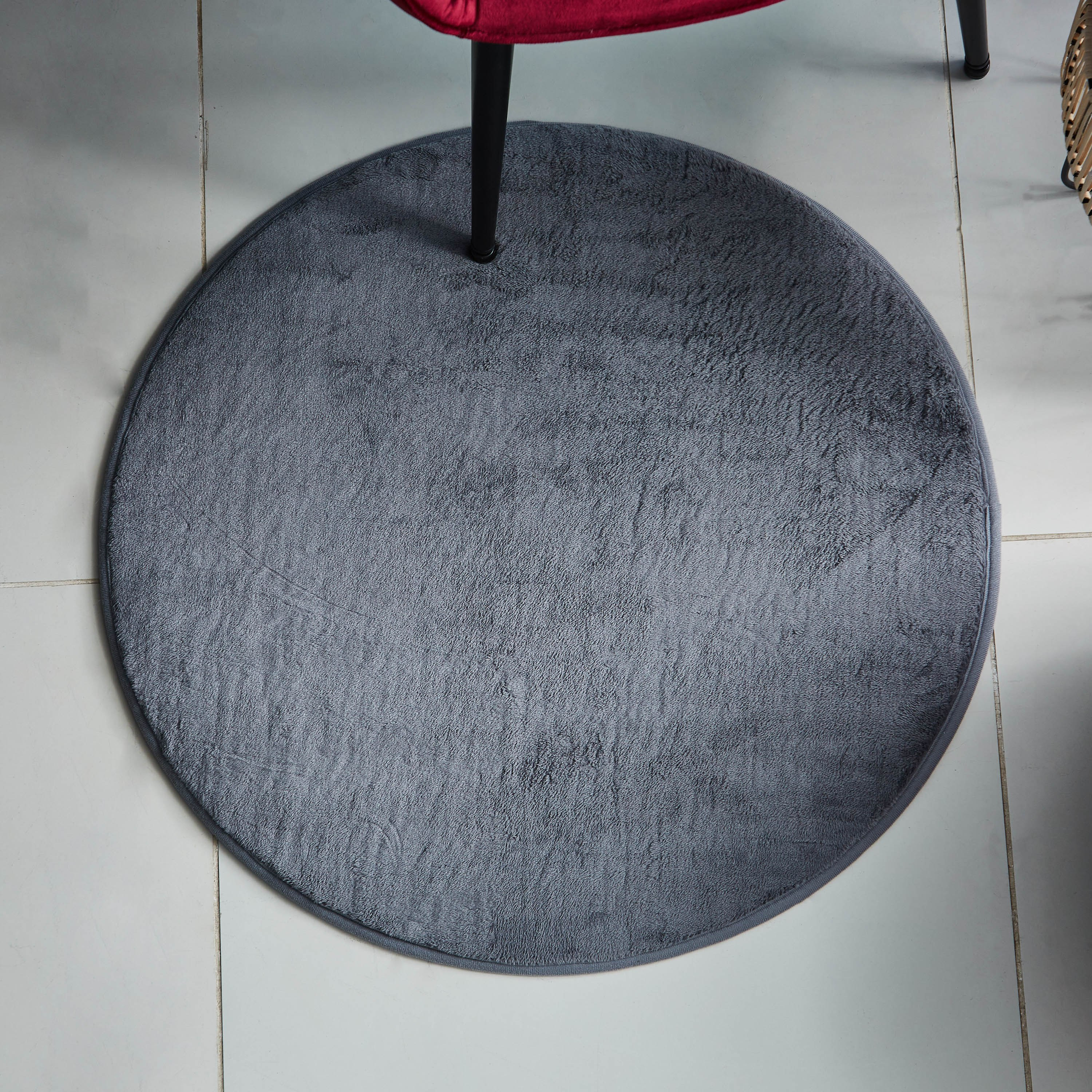 سجادة مستديرة مخملية سوبر سوفت - 70 سم-hbxdecorandfurnishings-floorcoverings-rugs-image-2