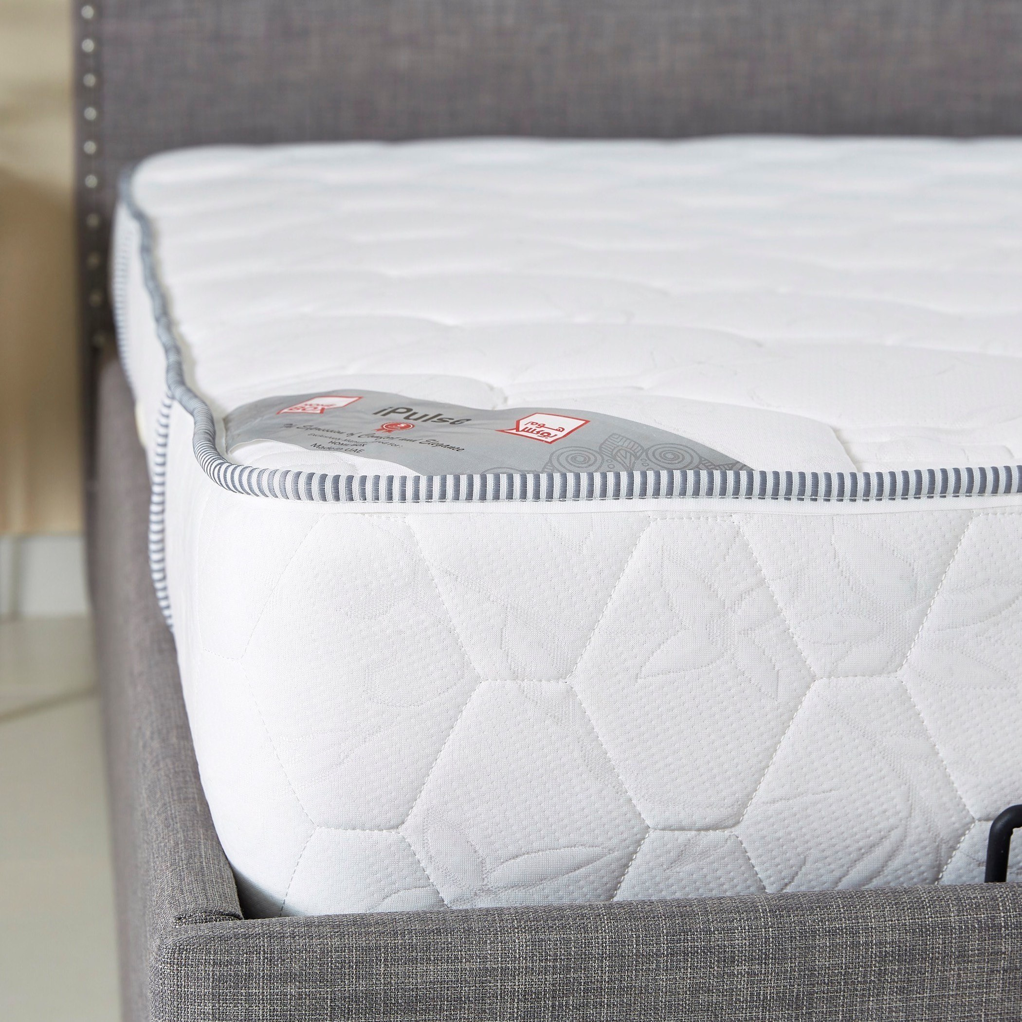 مرتبة كينج بنوابض جيبيّة من آي بالس - 180x200x25 سم-hbxfurniture-mattresses-king-image-6