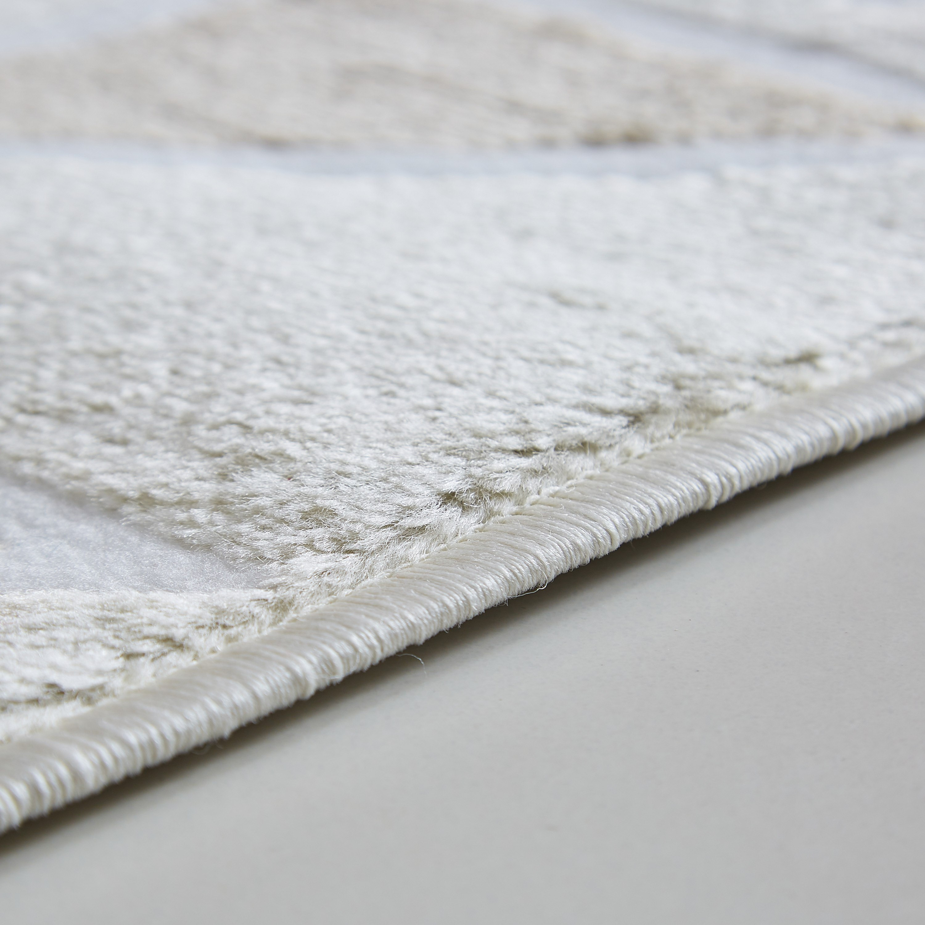 سجادة بولي بروبلين مقاومة للبقع كاسبيان من مشاعل - 60x150 سم-hbxdecorandfurnishings-floorcoverings-rugs-image-3
