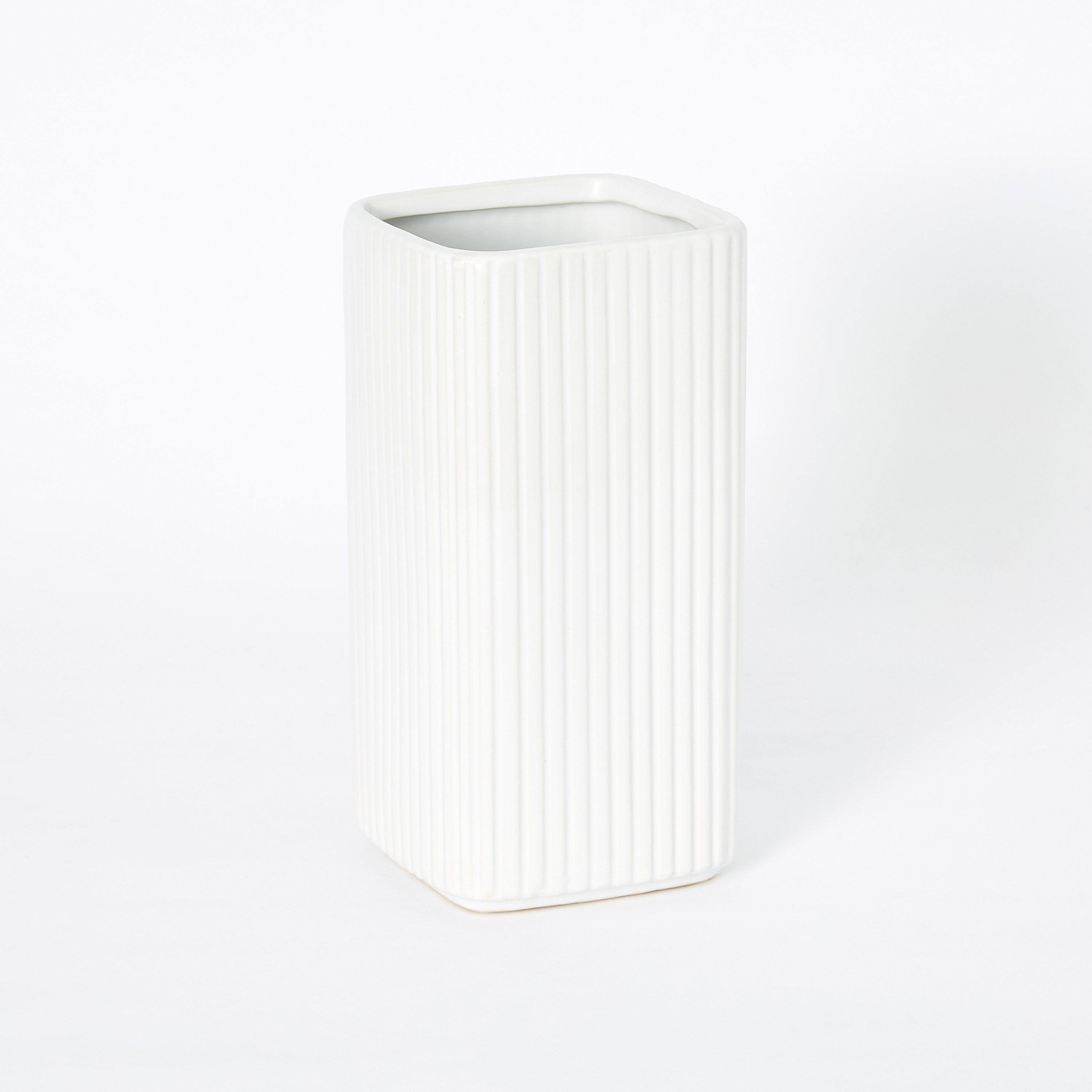 مزهرية سيراميك مكعبة مضلعة من سانسا -12.5x12.5x25 سم-hbxbedroom-decorandaccessories-vases-image-5