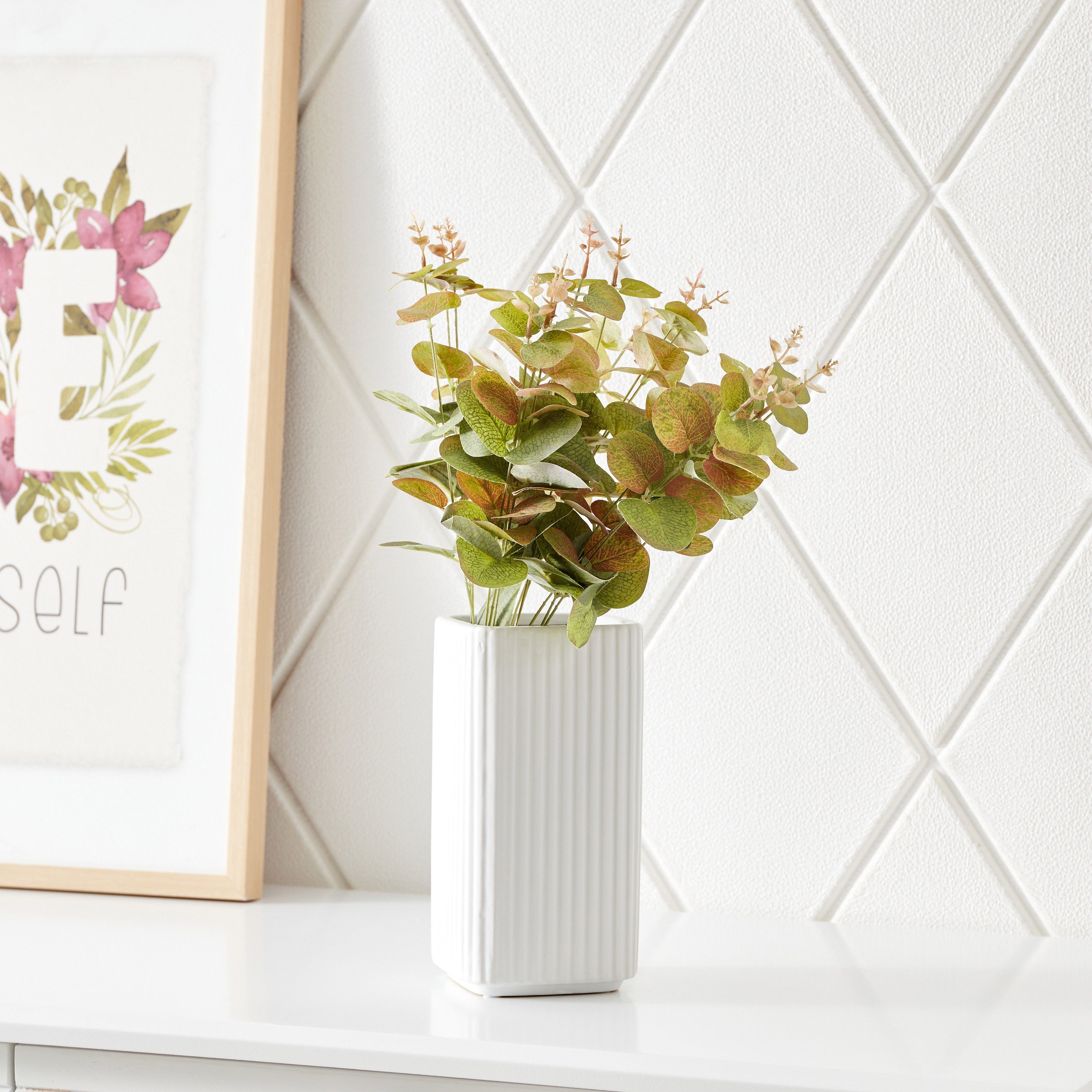 مزهرية سيراميك مضلعة من سانسا - 10.5x10.5x20 سم-hbxbedroom-decorandaccessories-vases-image-1