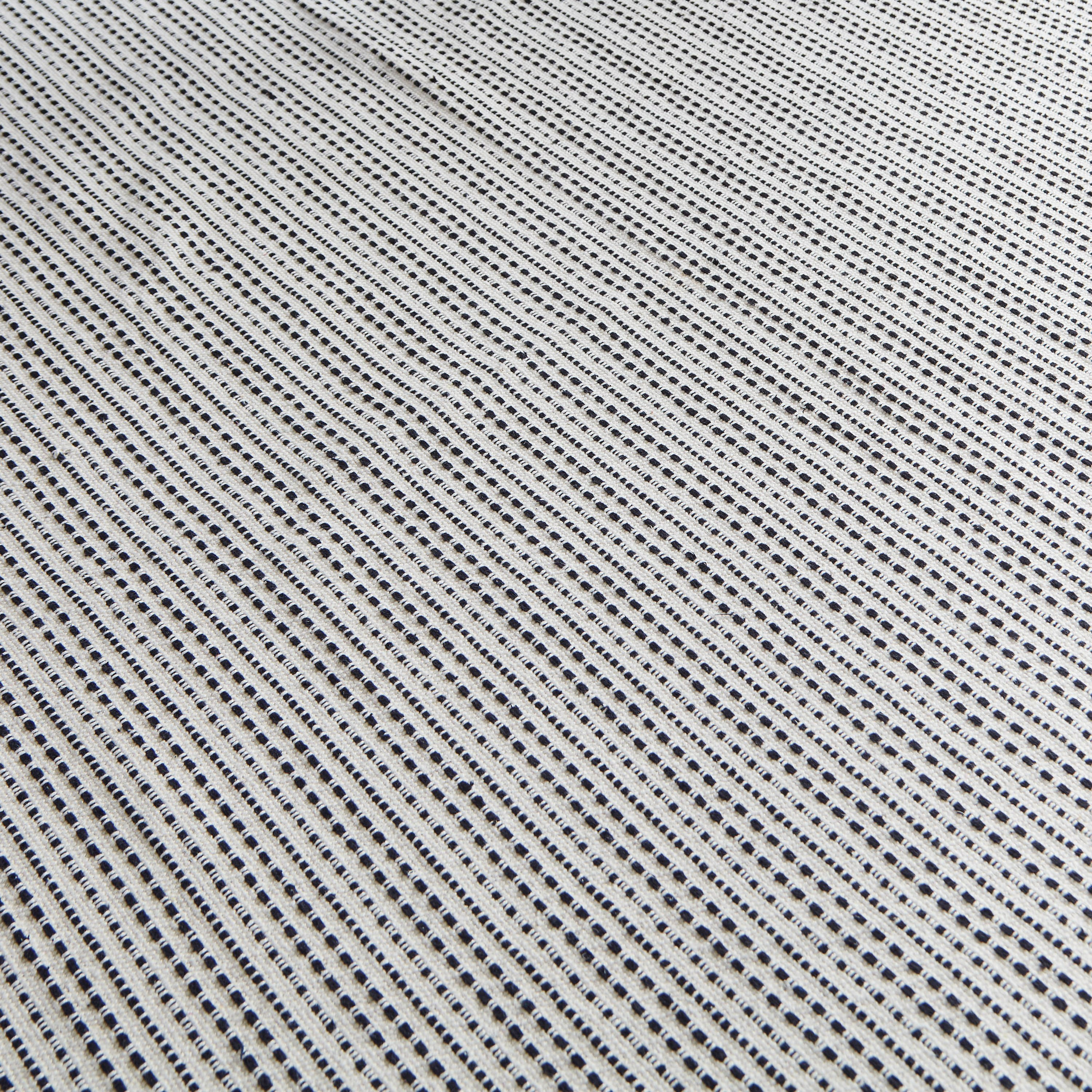 سجادة صغيرة من القطن المعاد تدويره من آلان - 180x120 سم-hbxdecorandfurnishings-floorcoverings-rugs-image-2