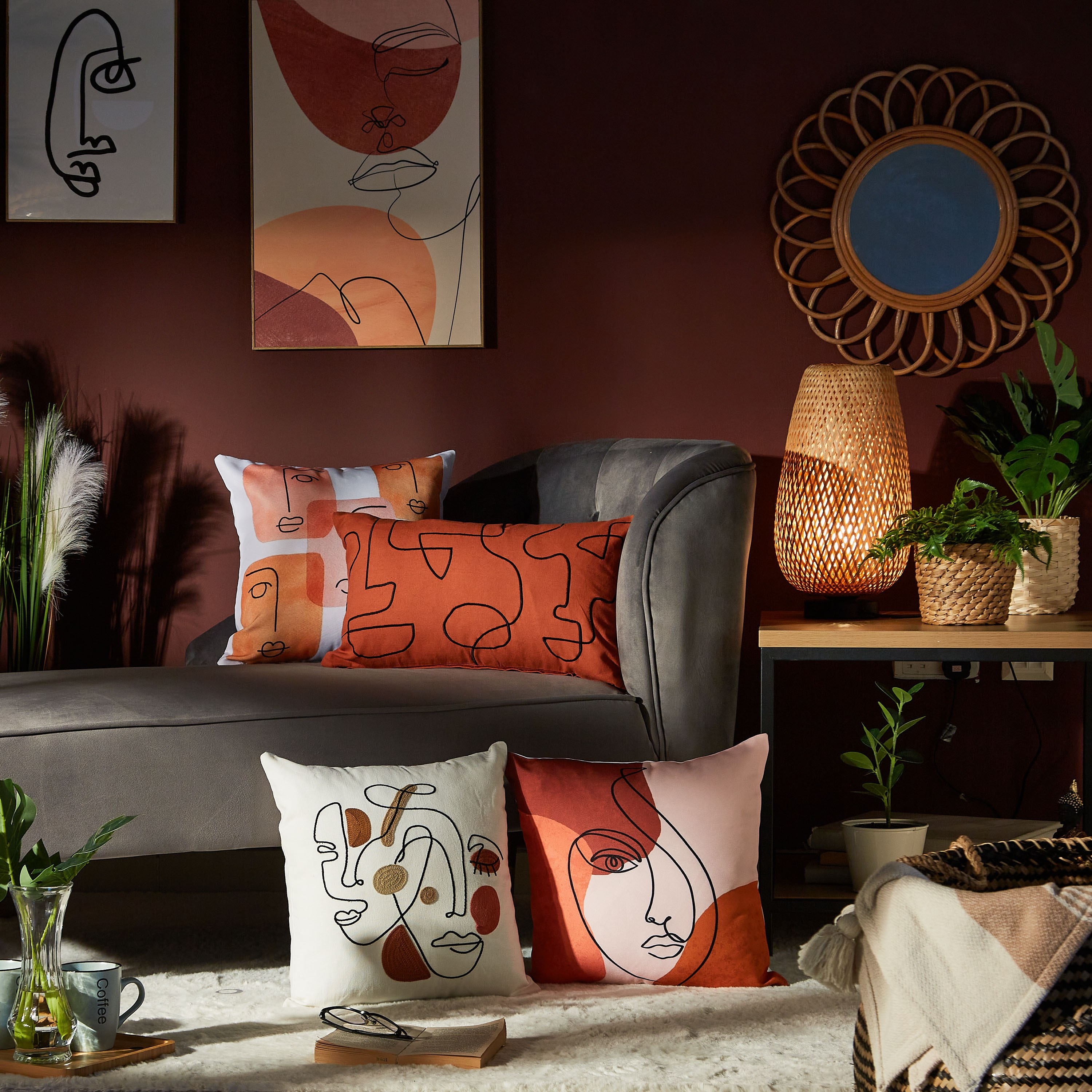 Faces Embroidered Filled Cushion - 40x40 cm-hbxlivingroom-furnishings-cushionsandcovers-filledcushions-image-4