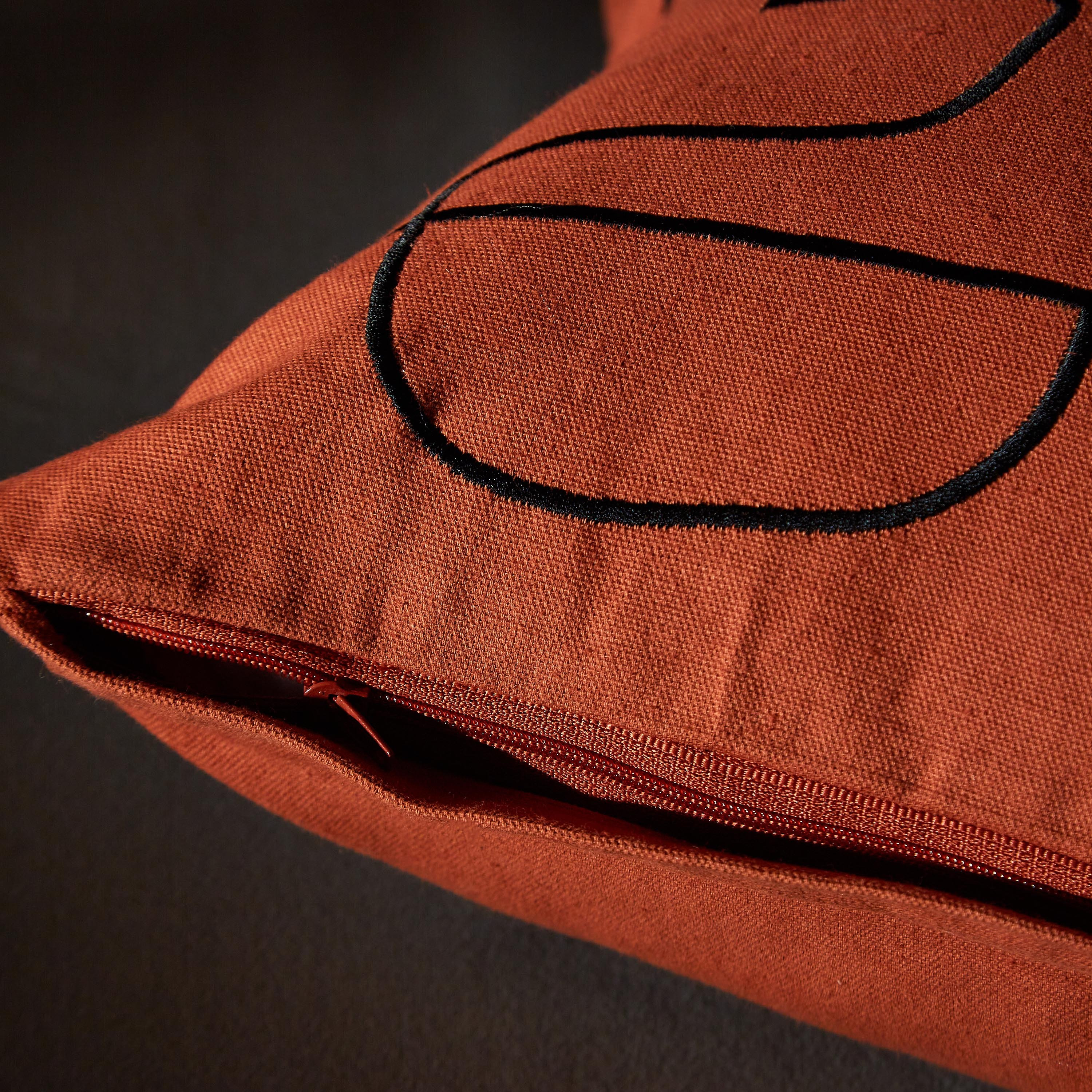 وسادة محشوة مطرزة - 30x50 سم-hbxlivingroom-furnishings-cushionsandcovers-filledcushions-image-3