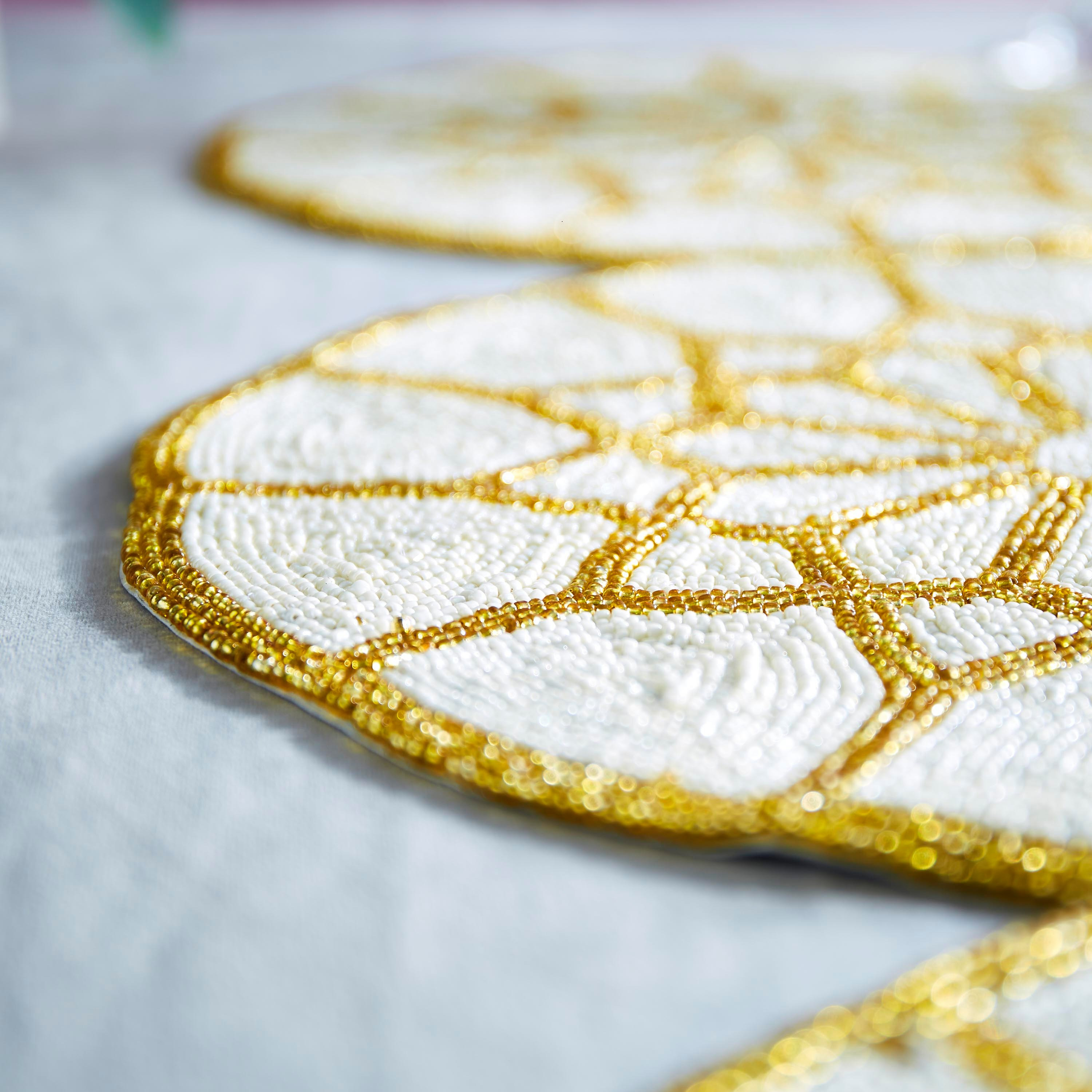 Mashrabiya Beaded Table Runner-hbxdecorandfurnishings-homefurnishings-tablelinens-image-3
