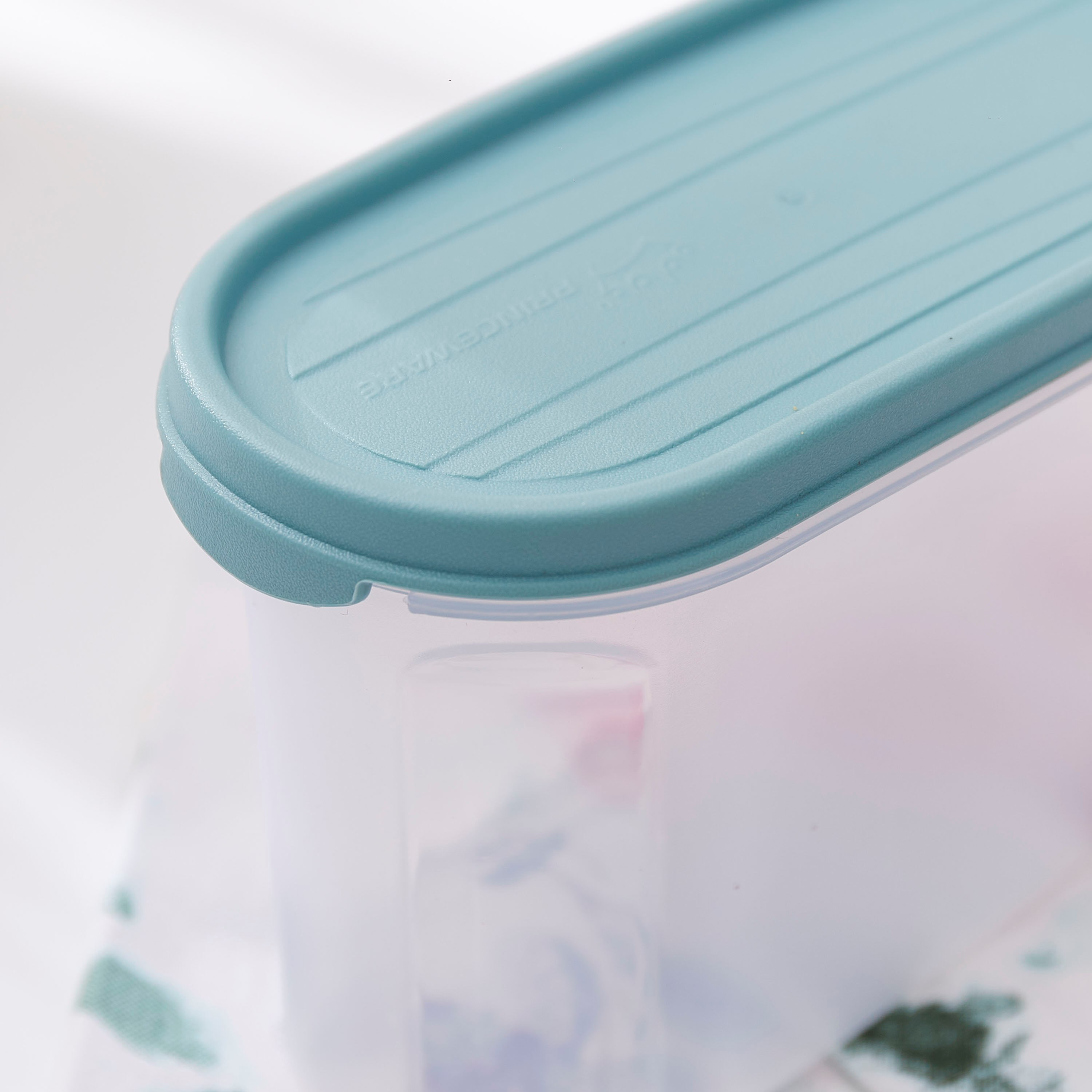 Easy Store Oval Container - 1.2 L-hbxhomeware-hbxkitchen-image-3
