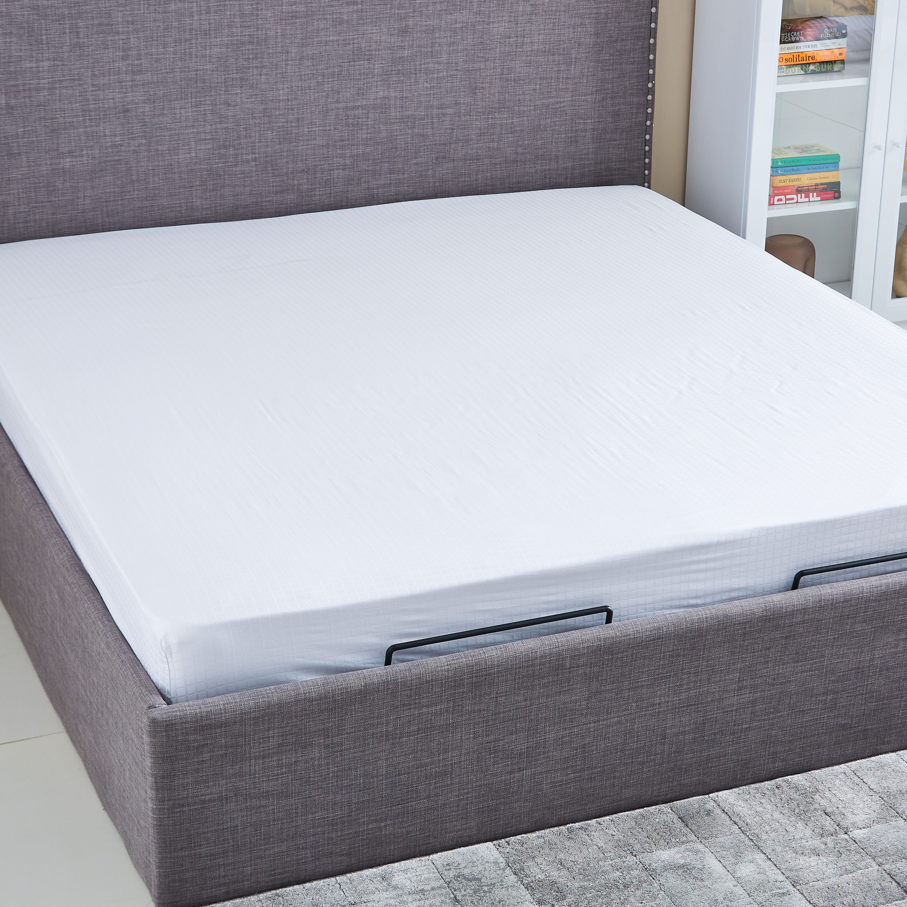 شرشف مطّاطي كينج معالج بزيت الصبار والجوجوبا من كامبريدج - 180x200+30 سم-hbxhomeware-hbxbedroom-image-1