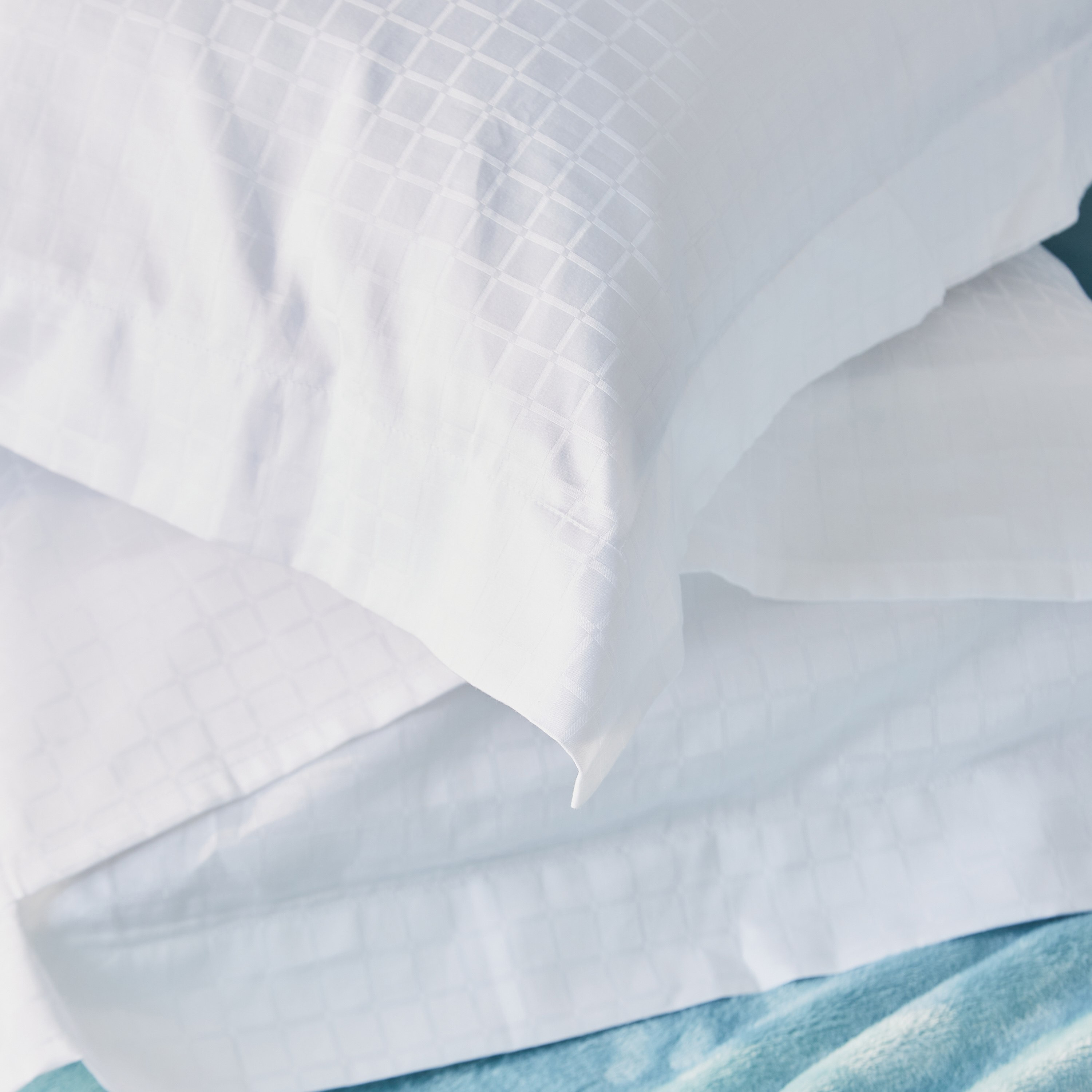 طقم غطاء وسادة قطعتين من كامبريدج إيفو كير - 50x75 سم-hbxhomeware-hbxbedroom-image-3