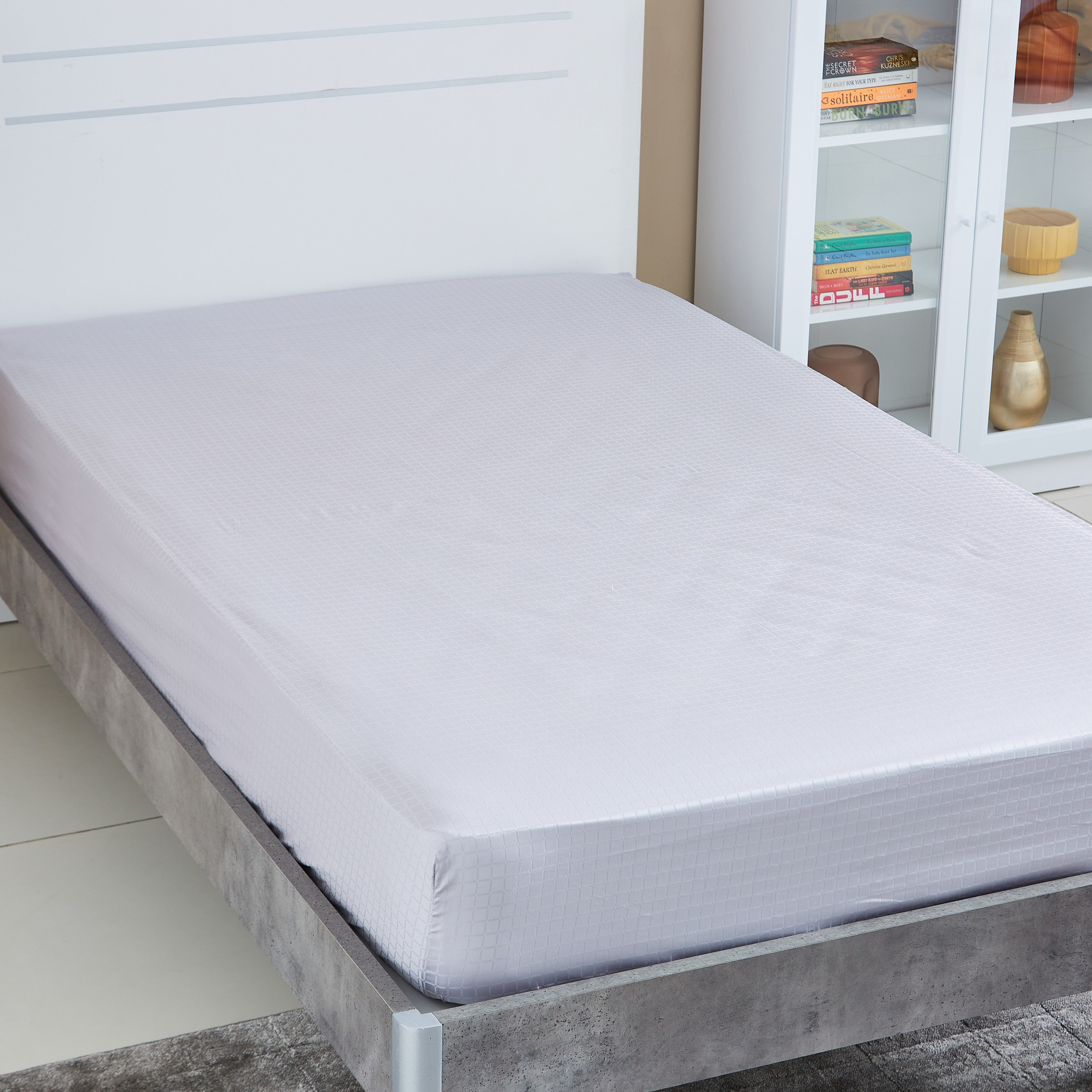 شرشف مطّاطي مزدوج معالج بزيت الصبار والجوجوبا من كامبريدج - 120x200+30 سم-hbxhomeware-bedding-fittedsheets-image-1