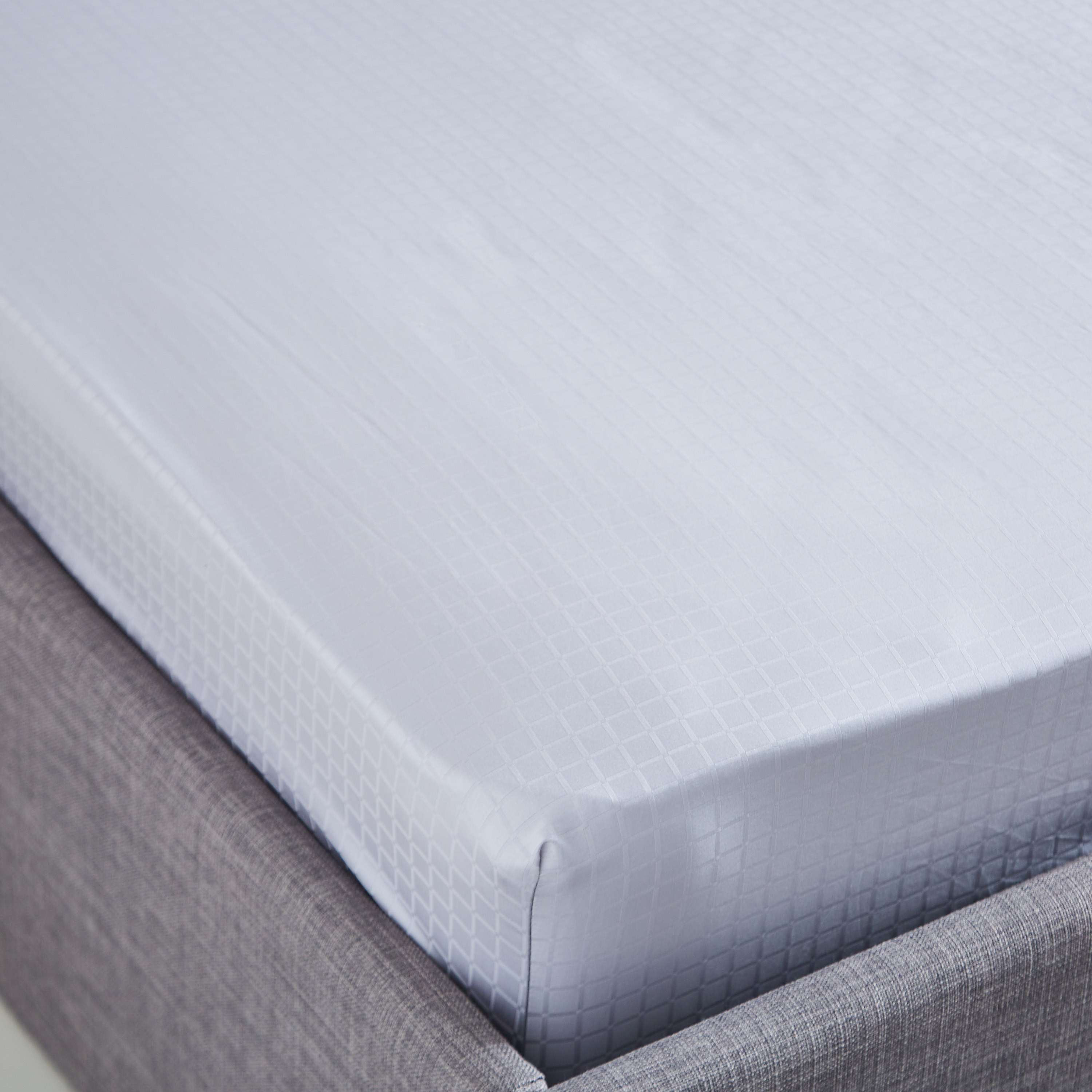 شرشف مطّاطي كينج معالج بزيت الصبار والجوجوبا من كامبريدج - 180x200+30 سم-hbxhomeware-hbxbedroom-image-3