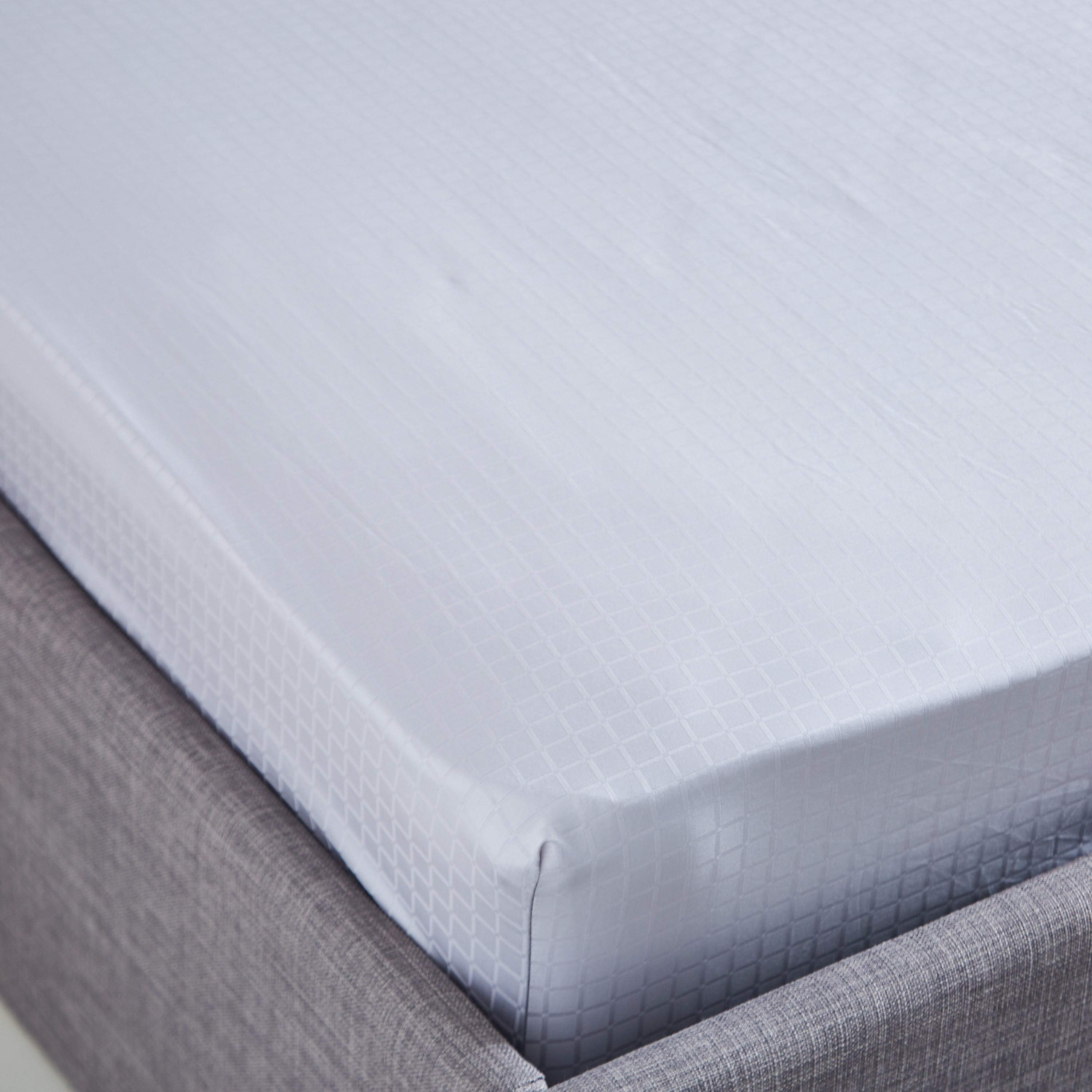 شرشف مطاطي سوبر كينج معالج بزيت الصبار والجوجوبا من كامبريدج - 200x200+30 سم-hbxhomeware-hbxbedroom-image-3