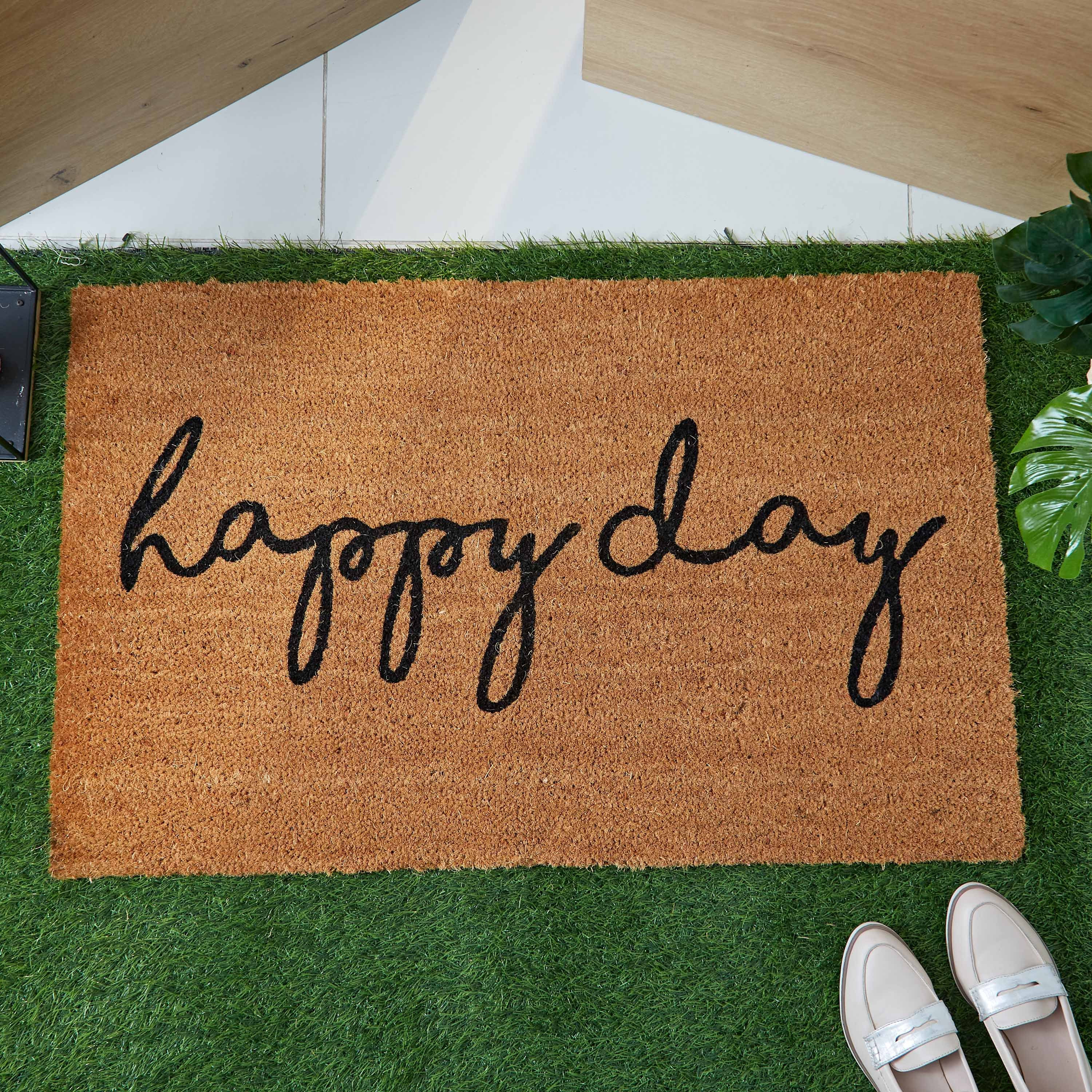 سجادة باب من ألياف جوز الهند بطبعات وظهر كلوريد بولي فينيل بتصميم هابي داي - 60x90 سم-hbxhomeware-hbxlivingroom-image-2