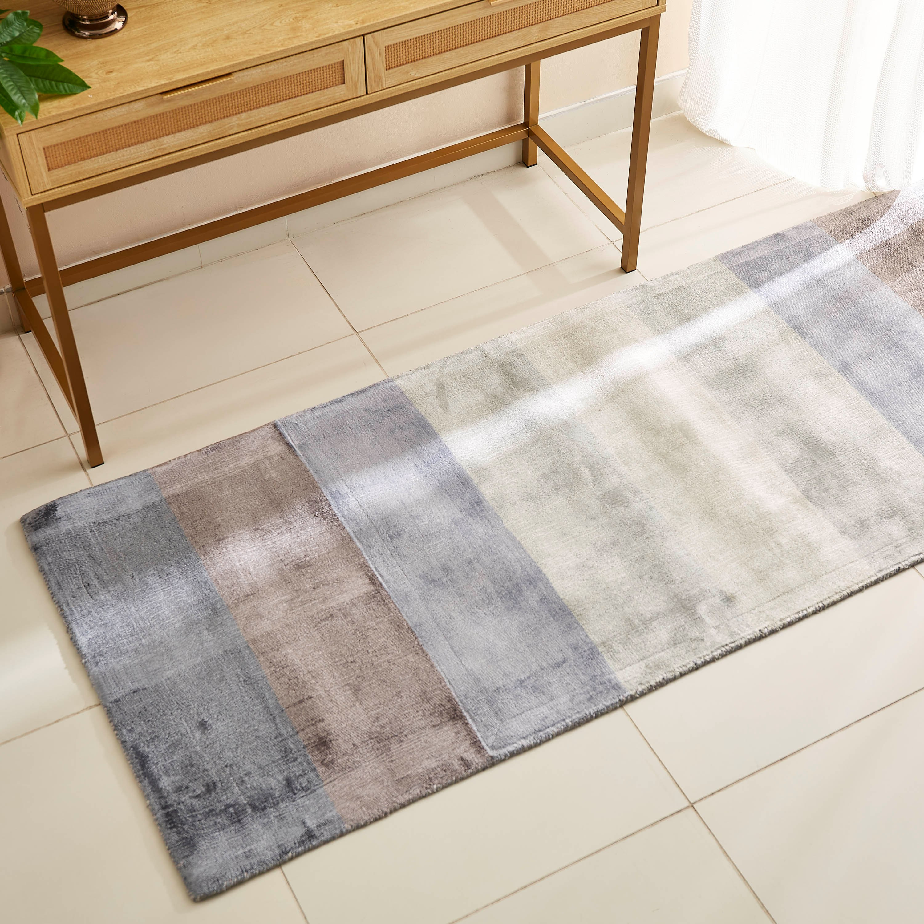 سجادة فيسكوز مصنوعة يدويًا من دازل - 120x170 سم-hbxdecorandfurnishings-floorcoverings-rugs-image-5