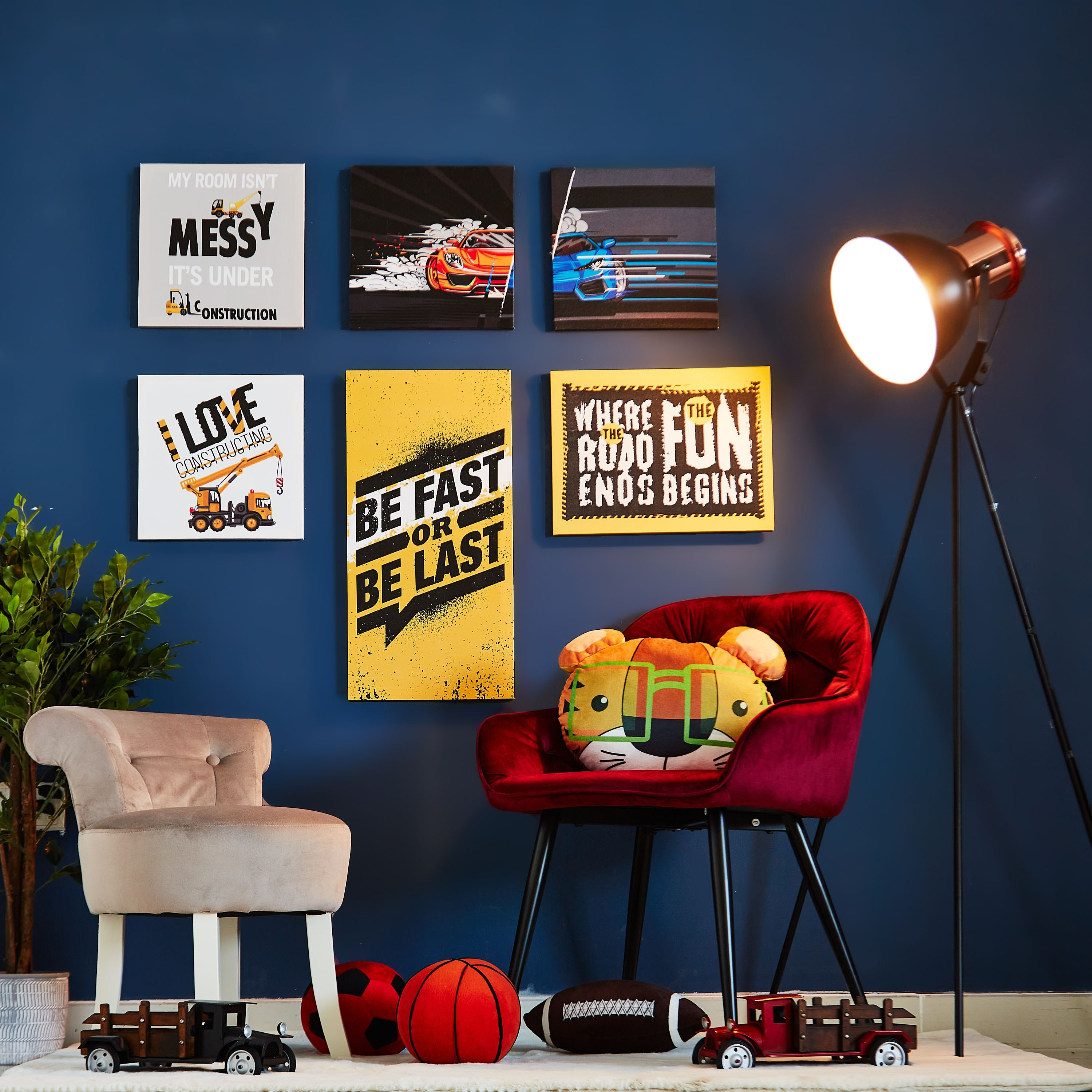 لوحة كانفاس بطبعات سيارات قطعتين من آرتيستري - 30x30x1 سم-hbxhomeware-hbxkidsandyouth-image-4
