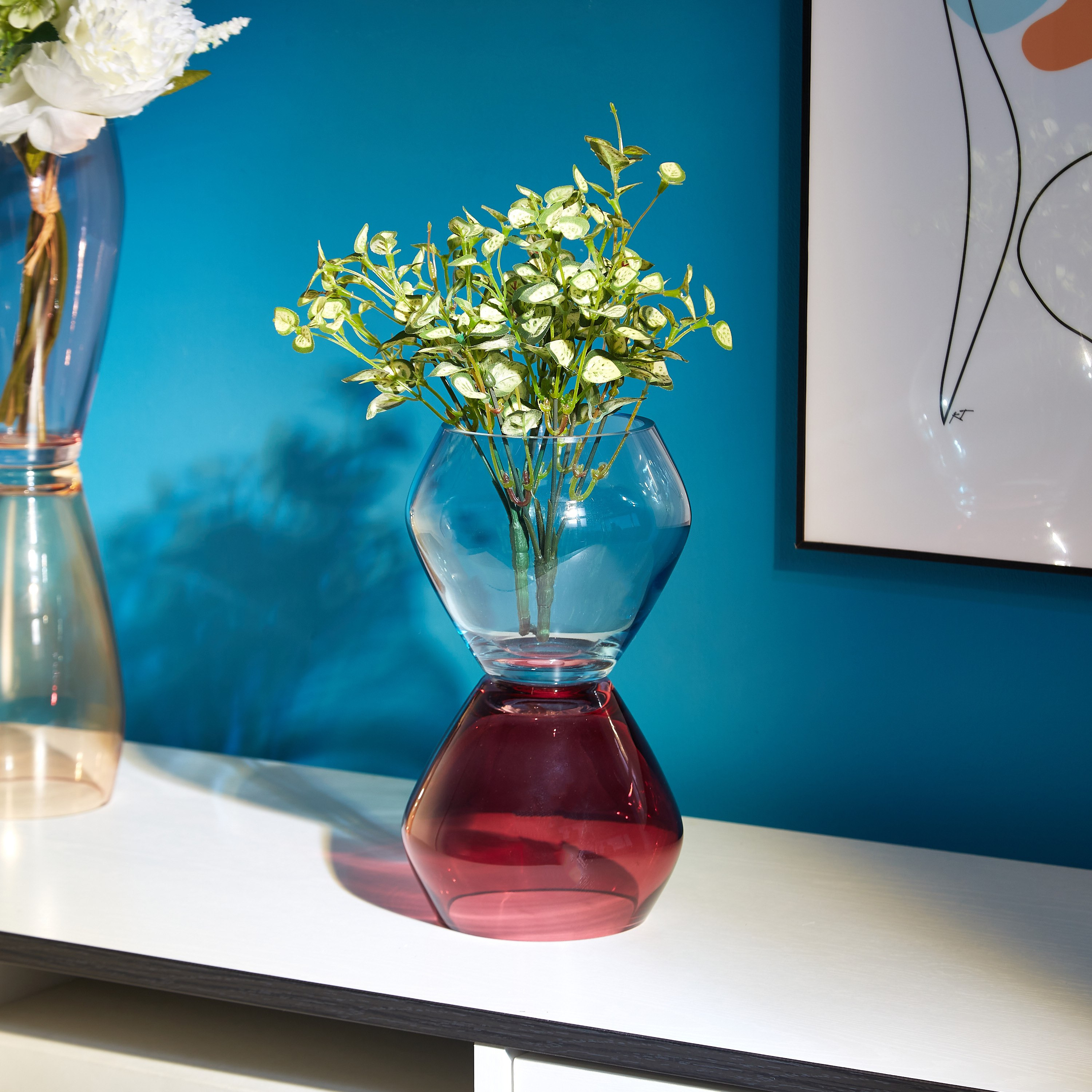 مزهرية بتصميم ساعة رملية من ليلاك - 14x25 سم-hbxbedroom-decorandaccessories-vases-image-1