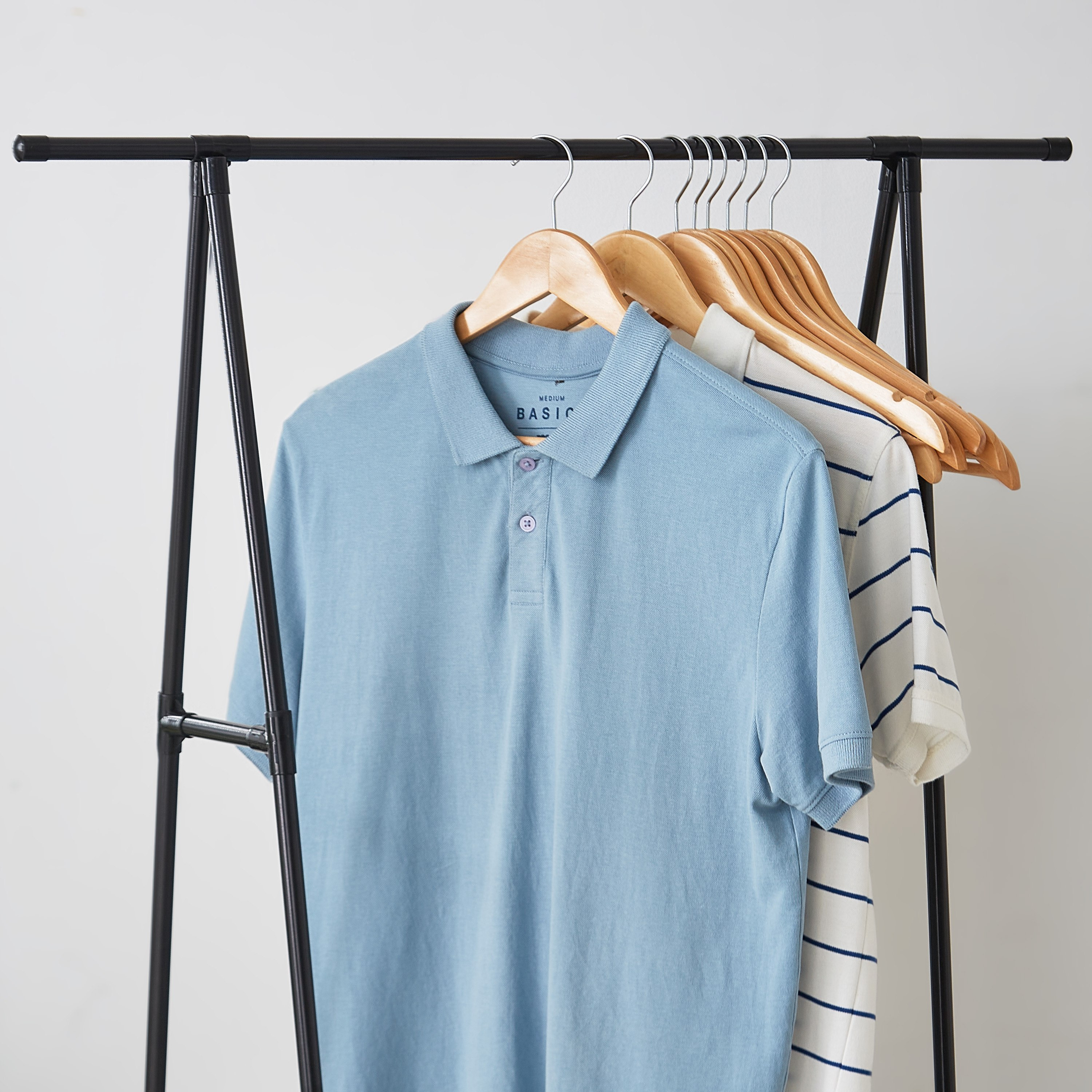 علّاقات خشبية من فوريست - طقم من 8 قطع-hbxhomeware-bathandlaundry-clothesdryingracks-image-3