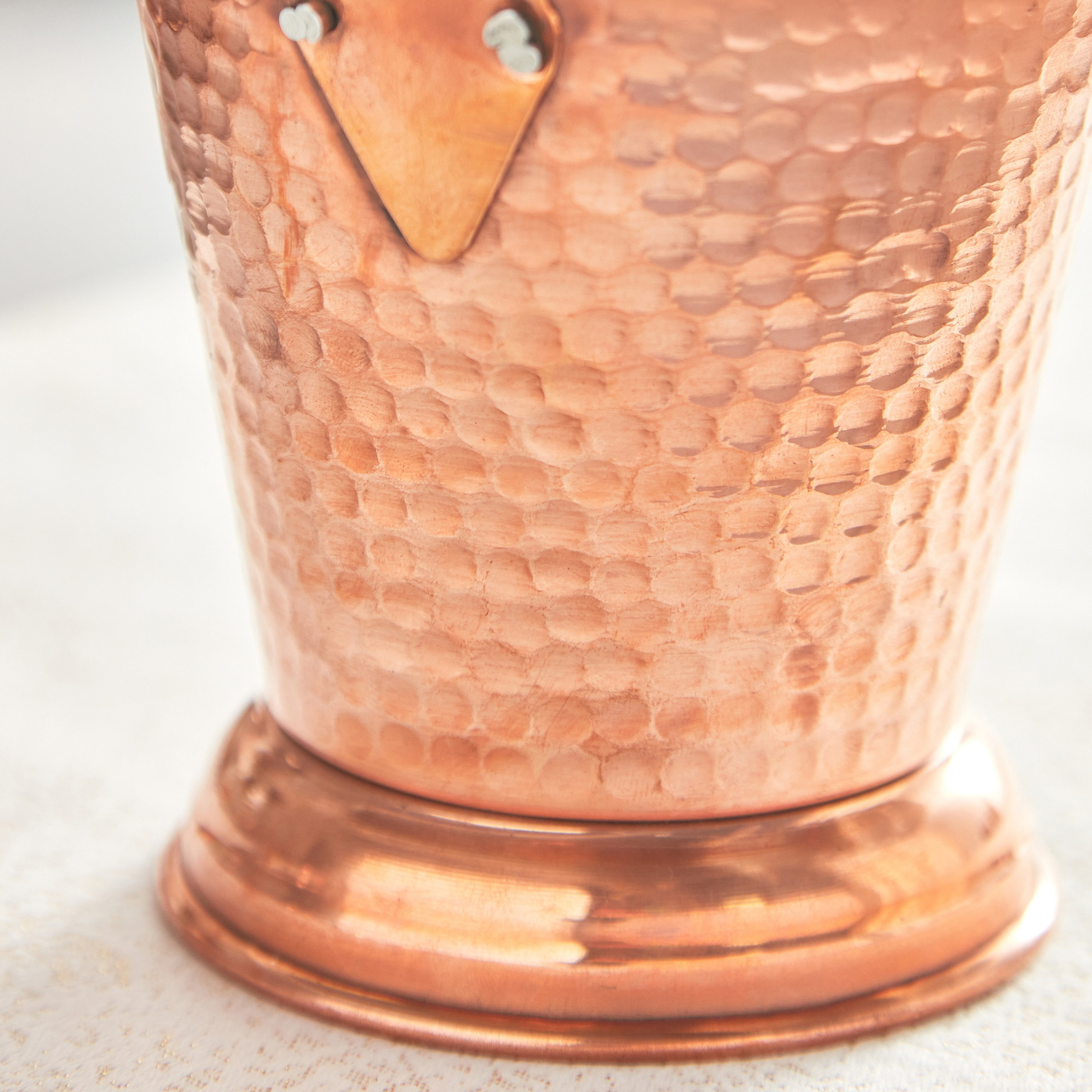 دلو نحاس من فيونا - 8.5x11.5 سم-hbxhomeware-diningandtabletop-baraccessories-image-4