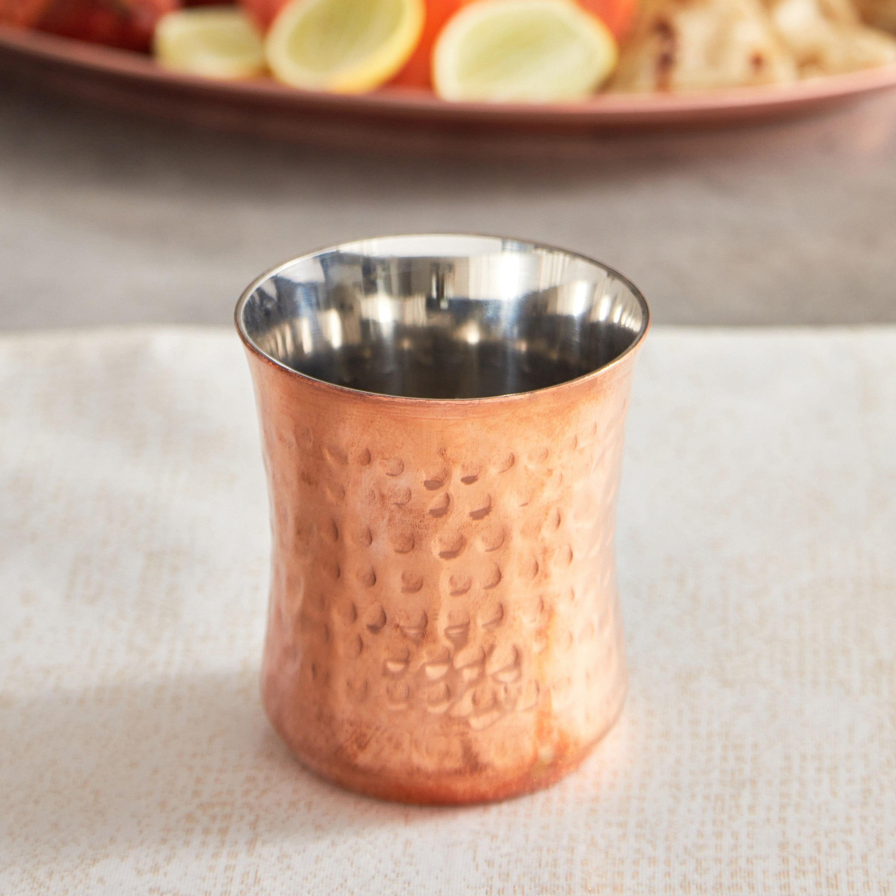 كوب بتشطيب نحاس من فيونا - 8x9 سم-hbxdecorandfurnishings-tabletop-serveware-image-1