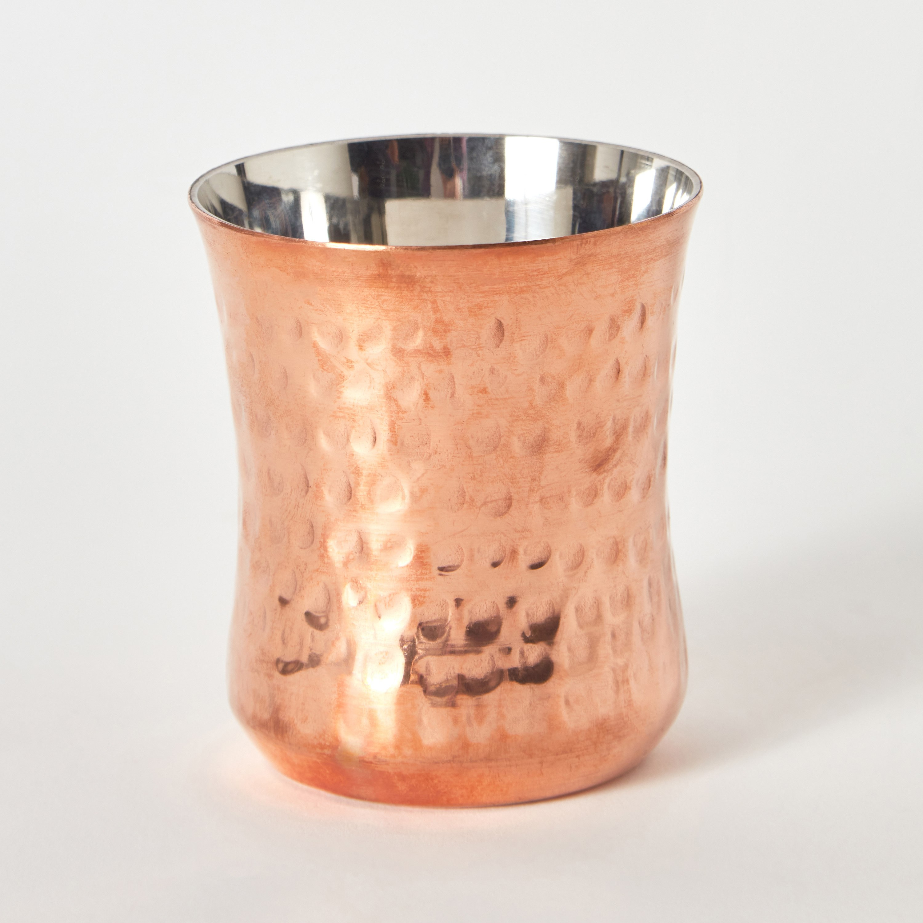 كوب بتشطيب نحاس من فيونا - 8x9 سم-hbxdecorandfurnishings-tabletop-serveware-image-5