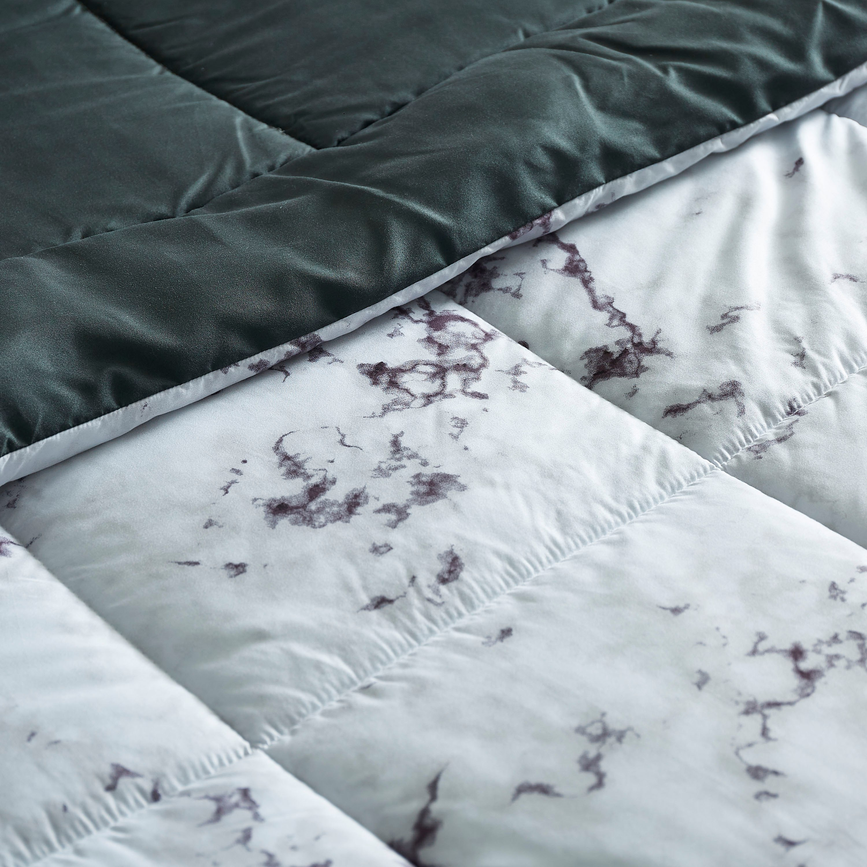 Aurora 3-Piece Printed Microfibre King Comforter Set - 220x240 cm-PROMO_HB_AE_B1G1_250925-image-4