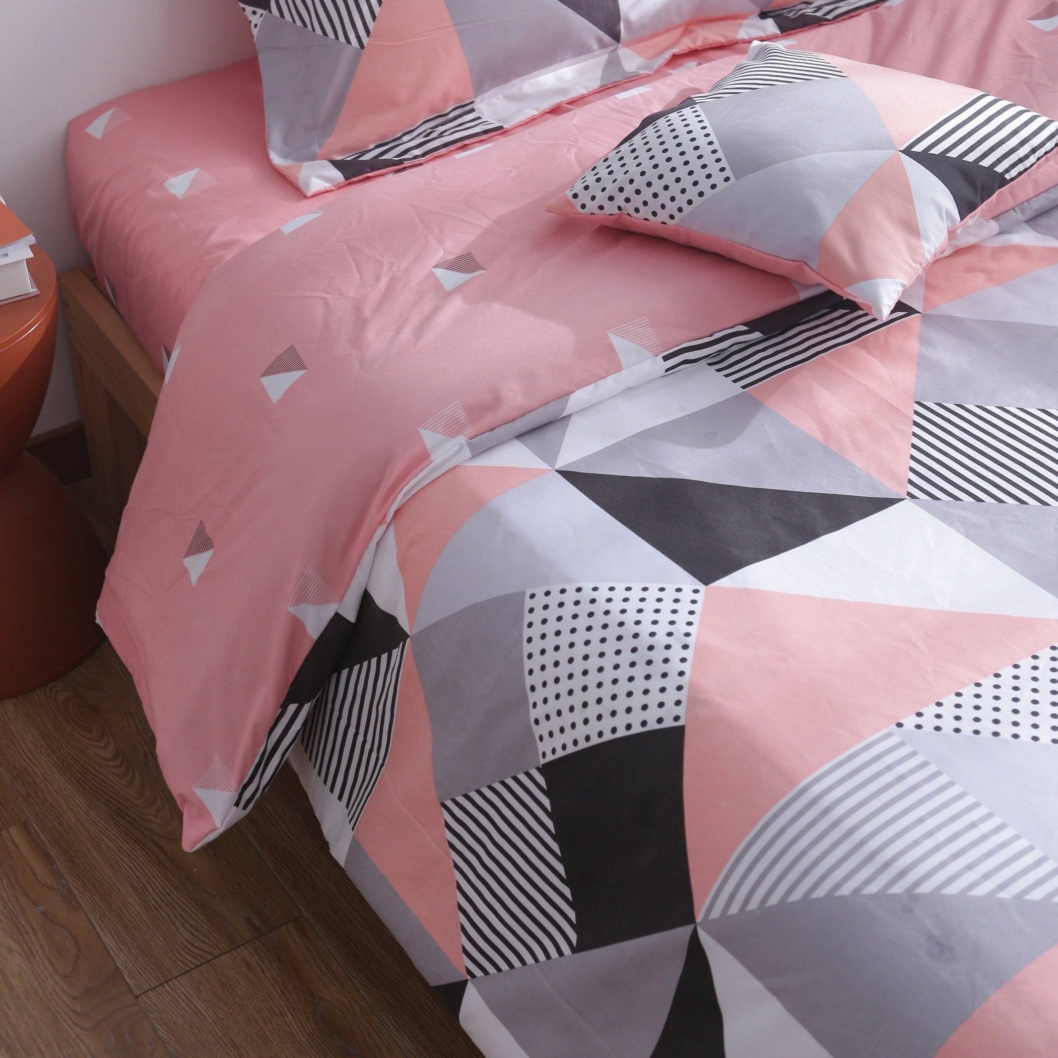طقم غطاء لحاف مزدوج مايكروفايبر بطبعات 4 قطع من فيونا - 150x220 سم-hbxhomeware-hbxkidsandyouth-image-5