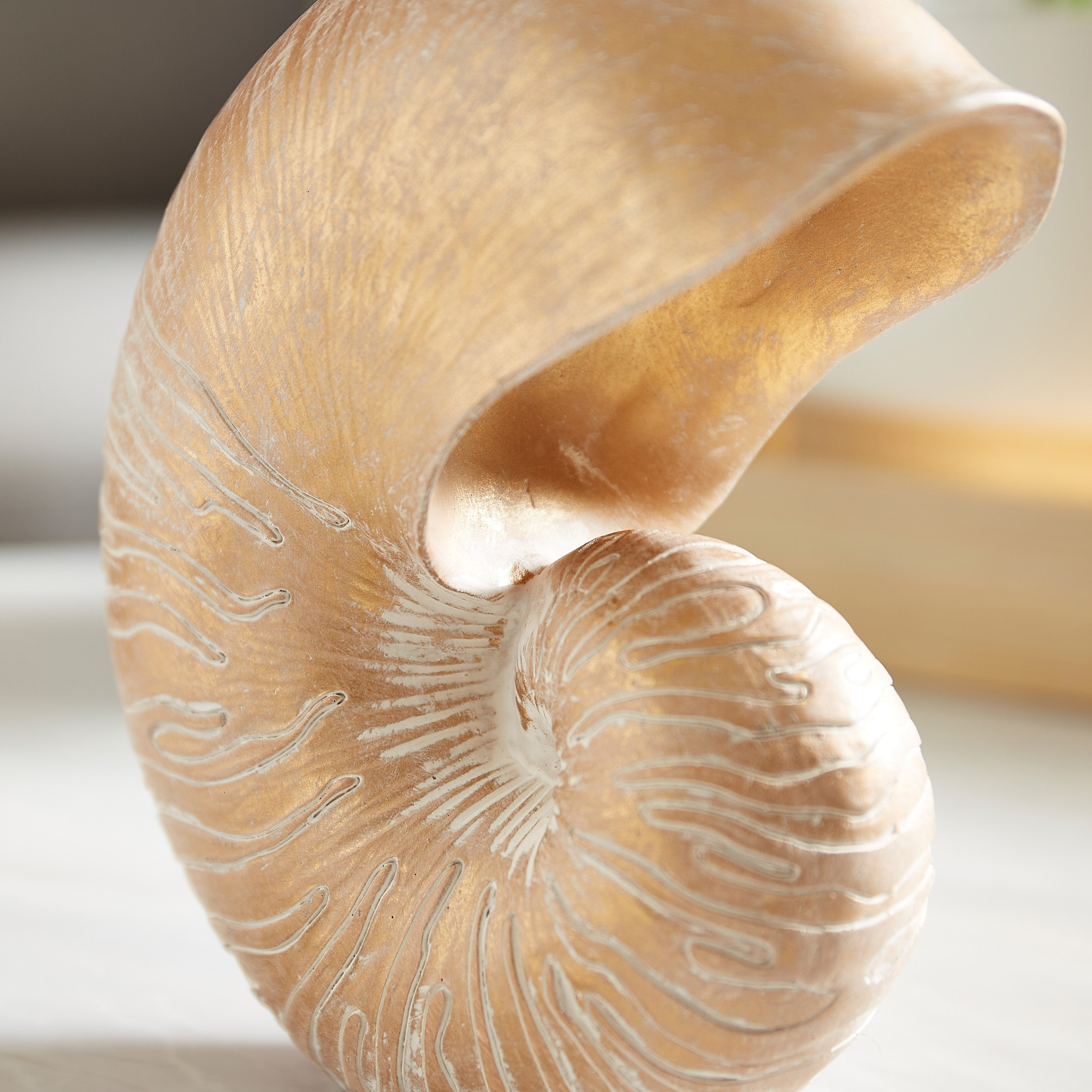 قطعة ديكور صدفة بحر بولي ريزين - 14.5x7x16 سم-hbxhomeware-homedecor-figurinesandornaments-image-3